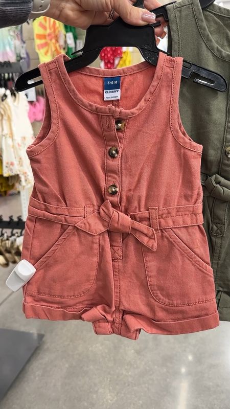 The cutest baby girl rompers are on major sale at Old Navy!!! I always recommend sizing up one in Old Navy clothes as they tend to run a little small :)

Baby Girl Fashion, Baby Girl Clothes, Baby Fashionn

#LTKbaby #LTKkids #LTKsalealert