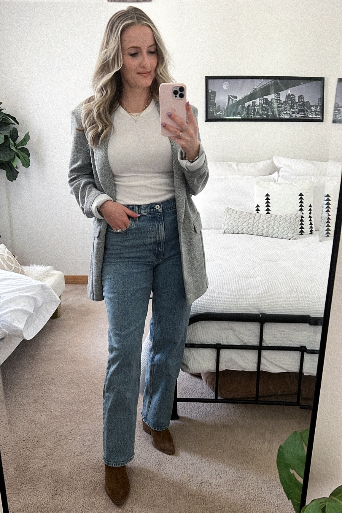 Ready for some fall outfits 😍 sharing a few I loved from last year that are good transition or layered outfits. Linked some of what’s still in stock and other good options from Target during their big sale week🤍✨🍂 

#LTKxTarget #LTKFindsUnder50 #LTKSeasonal