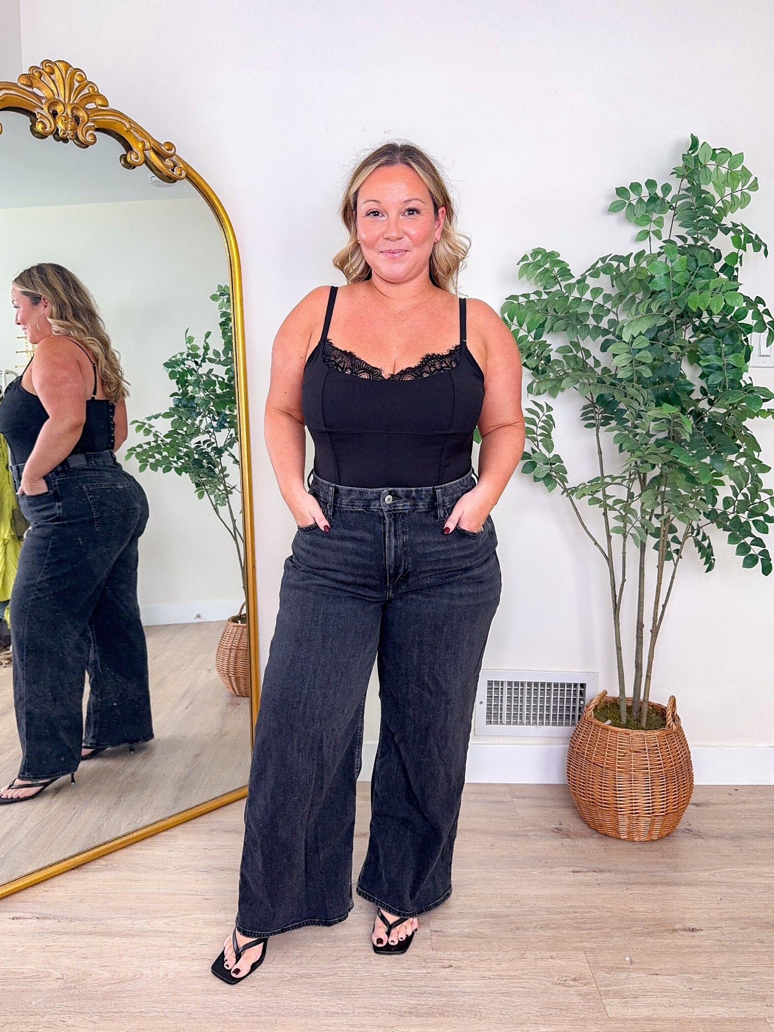 Code ANTHRO30 for discount through 11/23! 
Corset top size XL- such good quality, has boning down the front! Greet for layering! 
Jeans size 14 SHORT 

Jeans, Anthropologie, Black Friday, cyber Monday, holiday sales, gifts for her, Gift ideas, petite style, holiday style, holiday outfit, midsize fashion 

#LTKMidsize #LTKHoliday #LTKCyberWeek