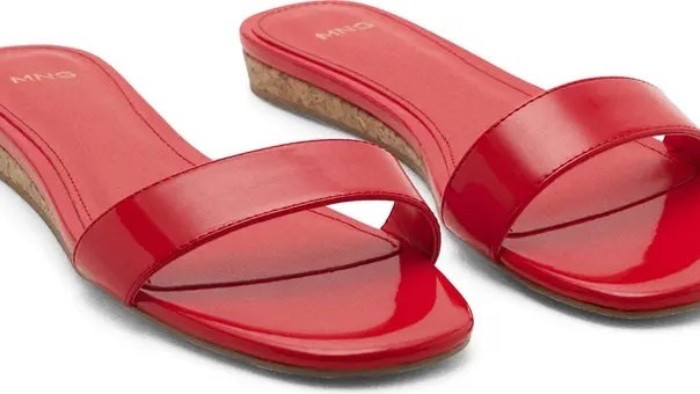 Cute red summer sandals ❤️♥️❤️
Slide sandals
Mango sandals
Sale

#LTKSaleAlert #LTKSeasonal #LTKootd