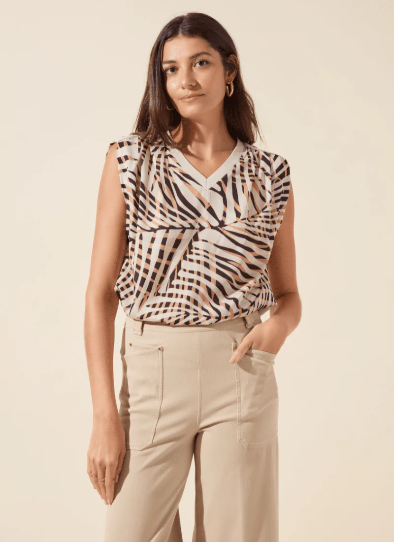 Aura Rib Trim Printed Top | Lysse