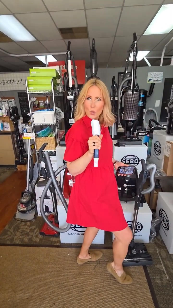 If you can't have fun owning a vacuum store where can you, I ask 🤣🙌🤷‍♀️🫣 #smallbusiness