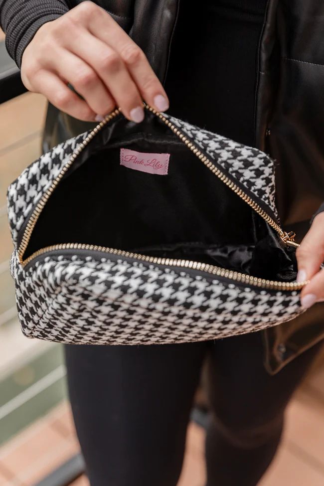 Houndstooth Large Pouch DOORBUSTER | Pink Lily