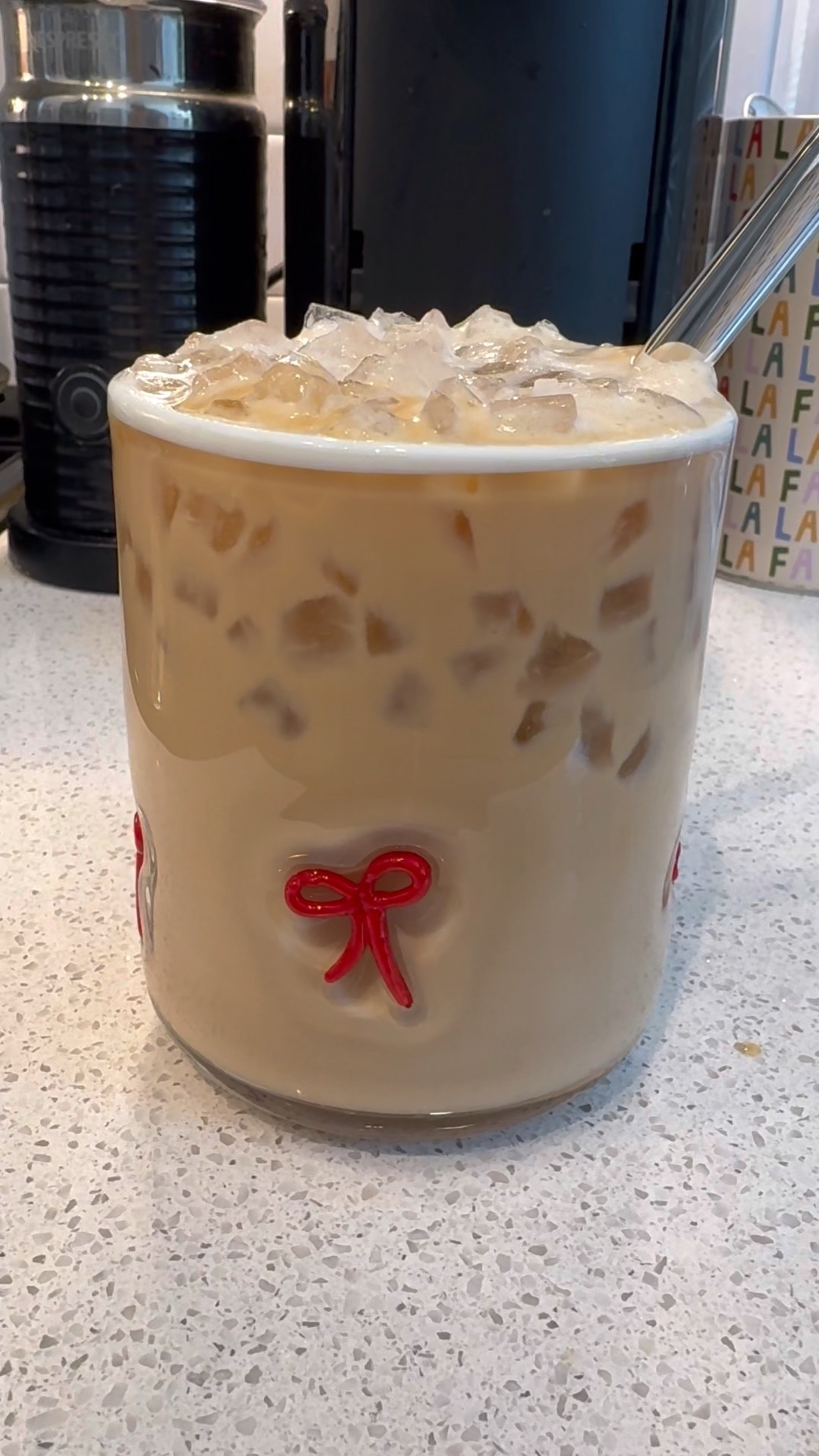 My Nespresso iced coffee routine never fails ❣️

#LTKHoliday #LTKHome #LTKGiftGuide