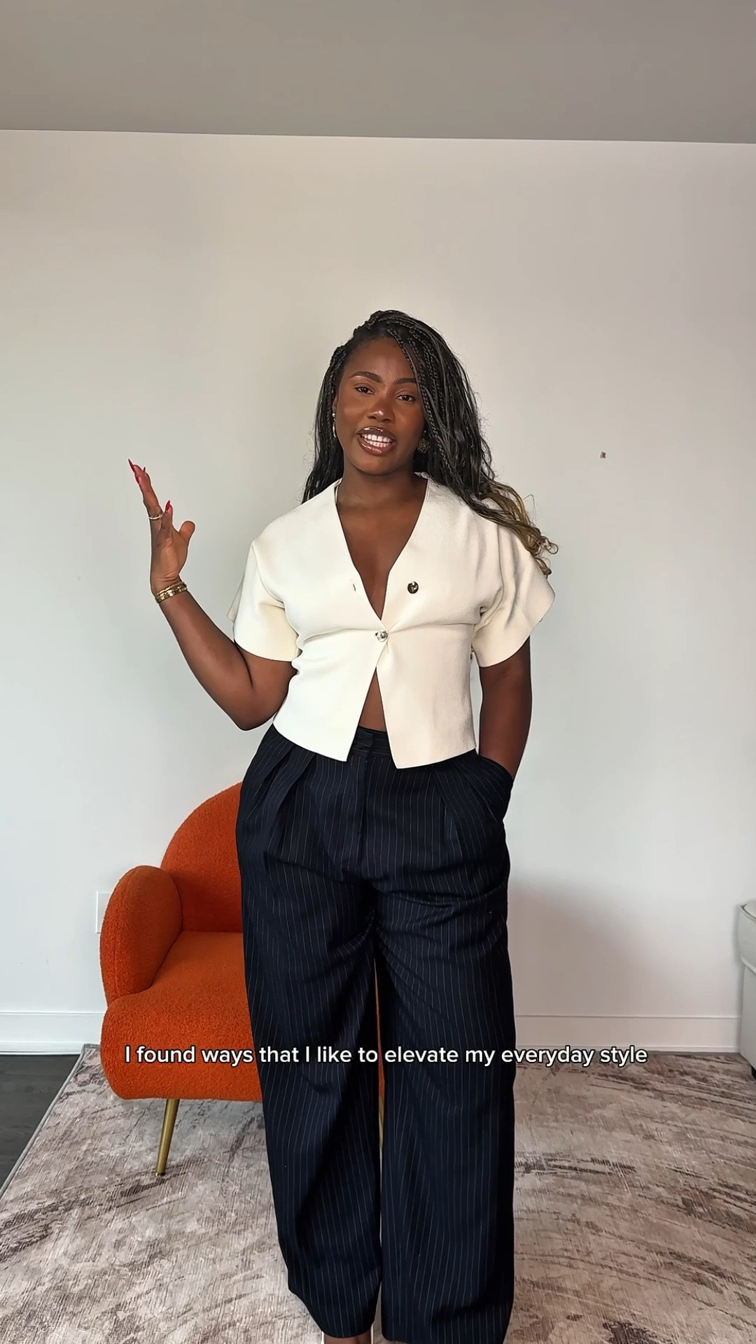 Today we’re doing elevated basics ✨ I styled these wide leg pants from Frankie Shop with this white top with embellished metal detailing. This is one of my easy outfits to look cute in! 


Head over to @@cartamialisa ‘s page to find more great elevated basics for you wardrobe ✨

#LTKNYFW #LTKFallSale #LTKStyleTip