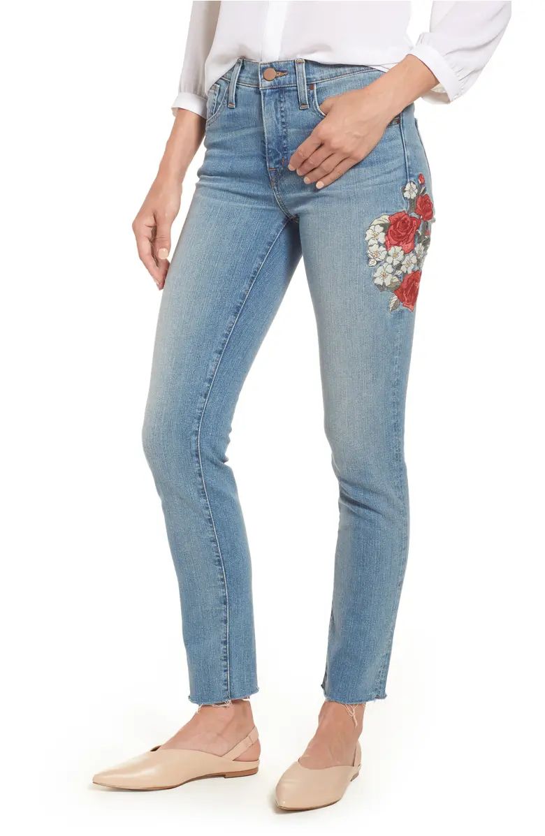 Caslon® Sage Embroidered Slim Straight Leg Jeans (Regular & Petite) | Nordstrom