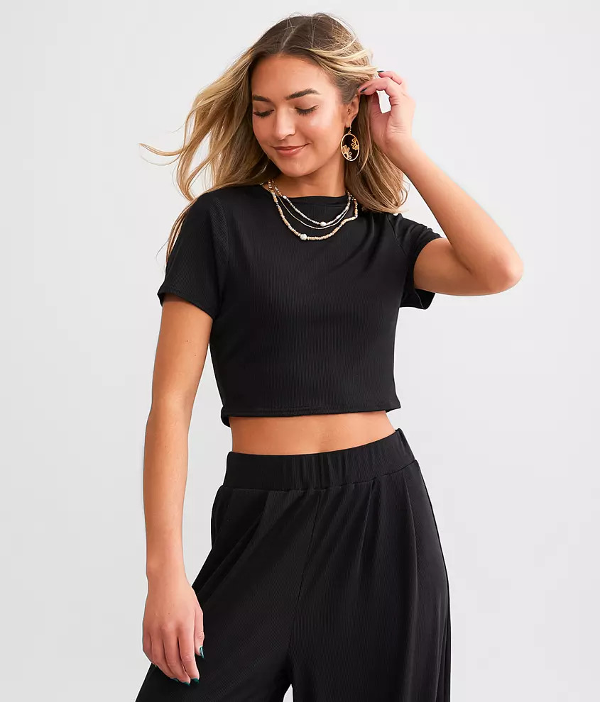 Rib Knit Cropped Top | Buckle