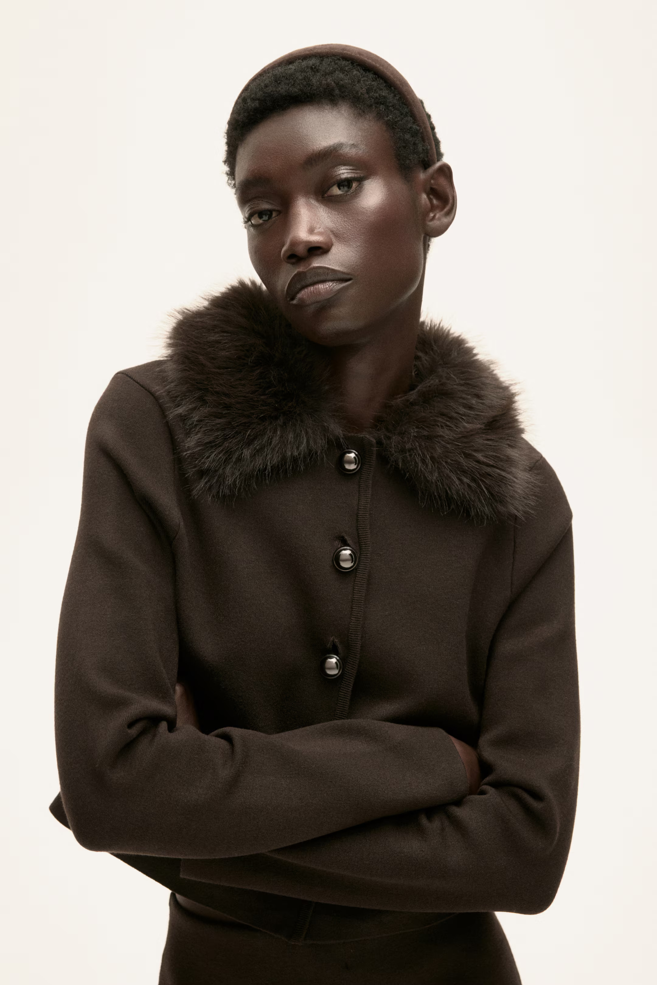 Feinstrick-Cardigan mit Kragen | H&M (DE, AT, CH, NL, FI)