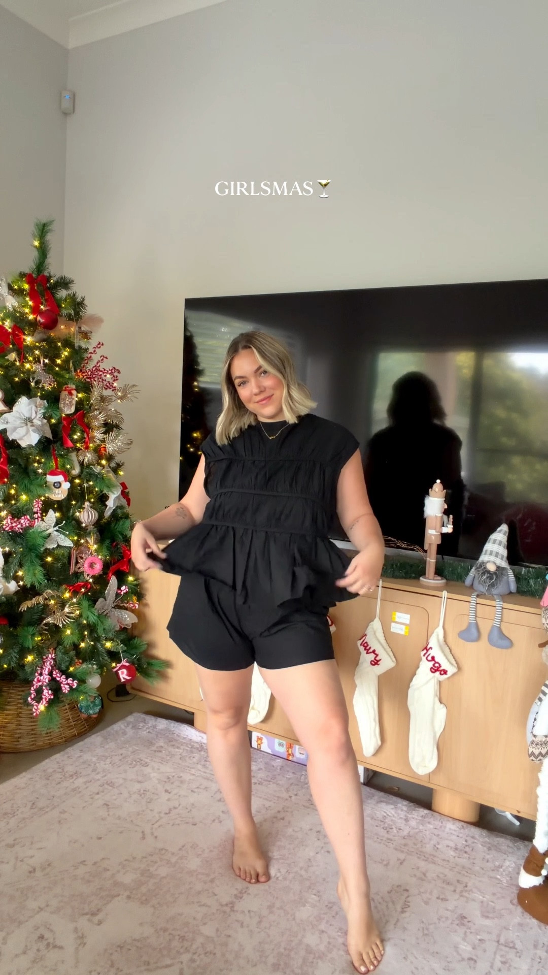 Wearing a 14 in all x

#LTKfestive #LTKsummer #LTKaustralia