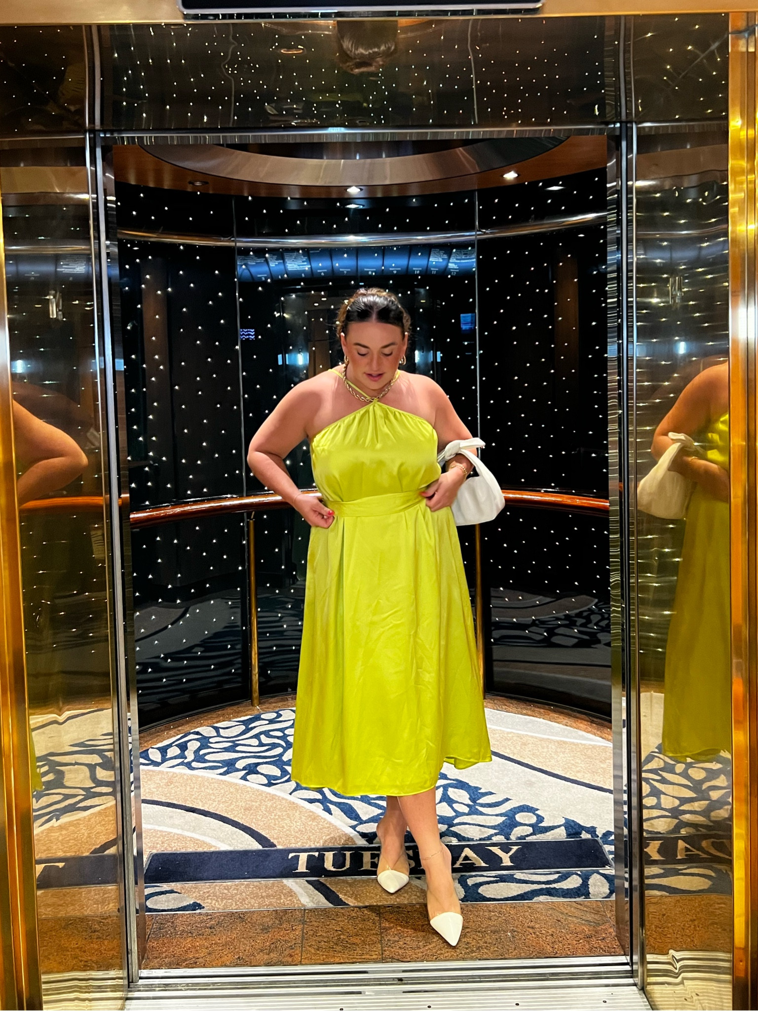 Cruise dinner outfit! Would be perfect for date night 

#LTKSeasonal #LTKtravel