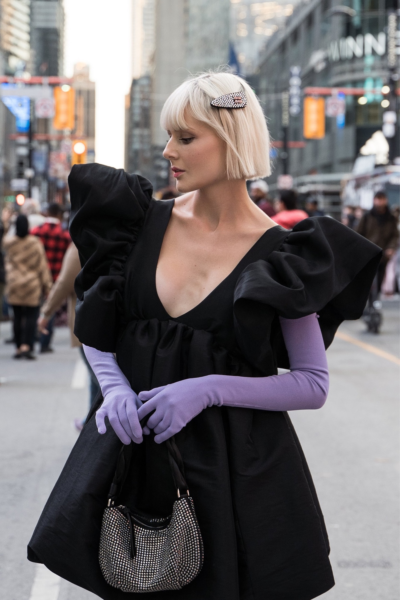 Kika Vargas LBD, Ph5 gloves, Miu Miu hair clip, Zara bag ( linked similar ones ✨) #cuteoutfit #glamour #girlylook #feminine #blackdress 

#LTKstyletip #LTKitbag