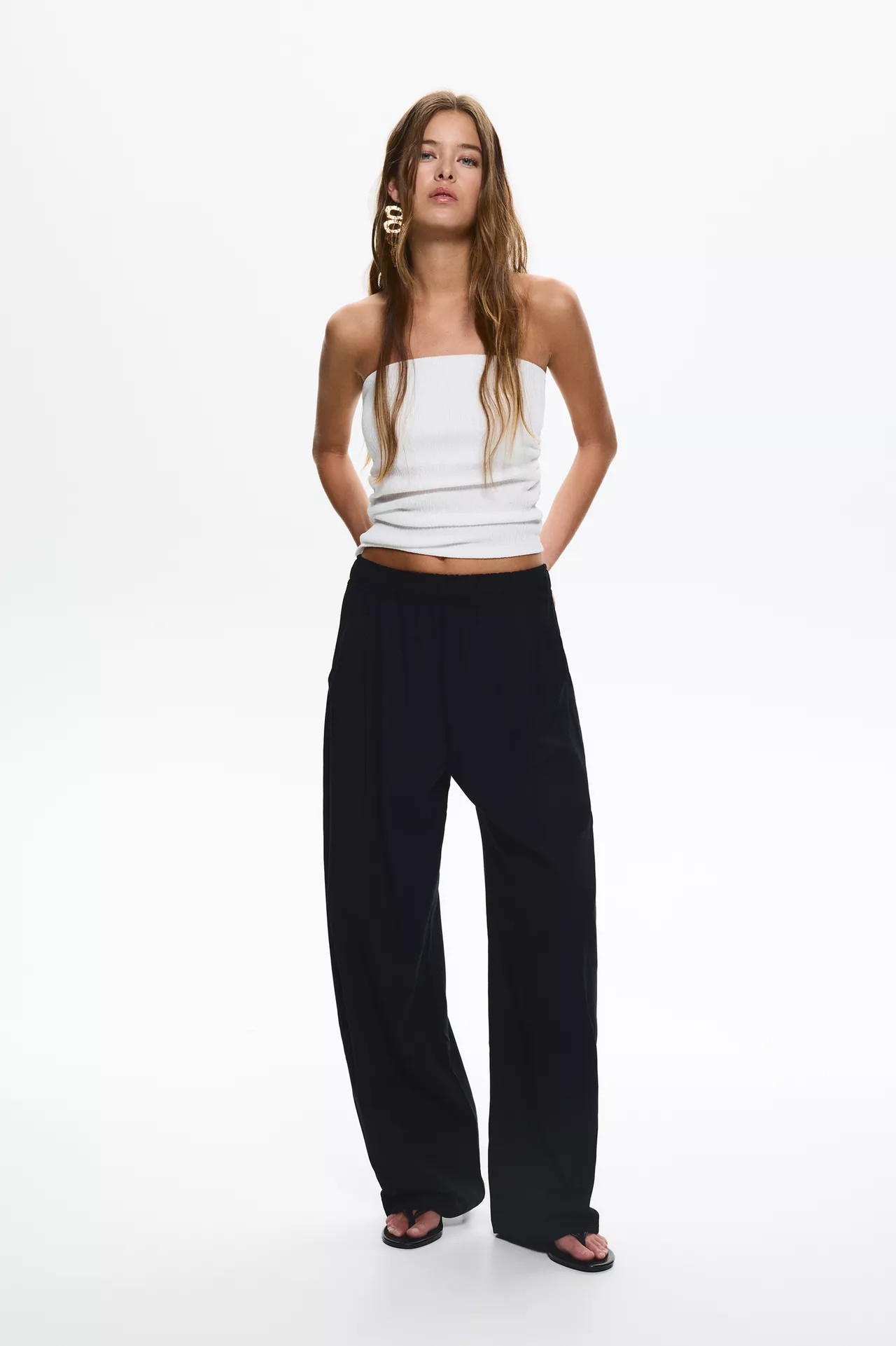 Puffärmelhose aus Leinen | PULL and BEAR DE