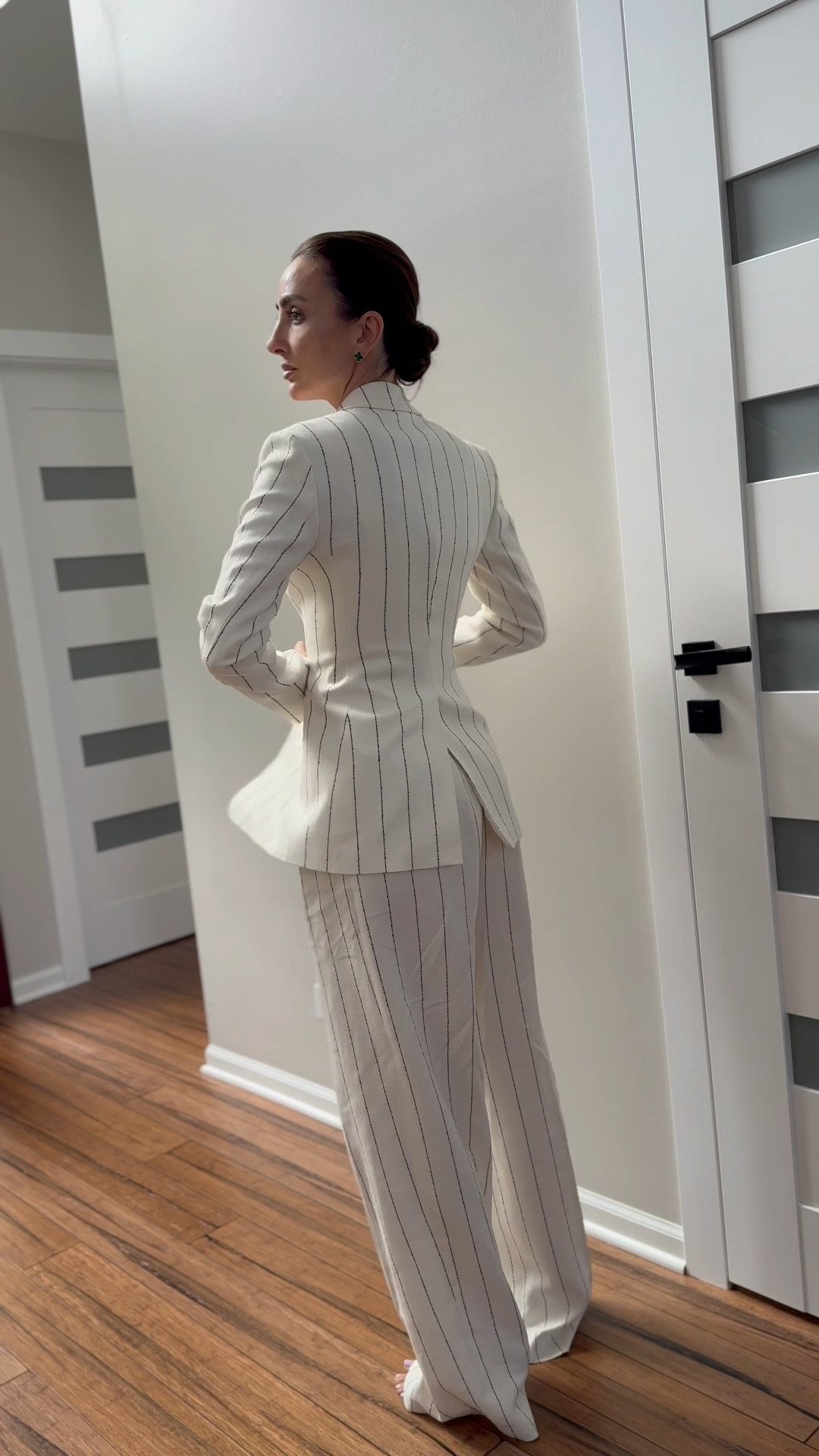 I have a thing for suits 😱

#weekend #woman #women #fashion #style #fashionstyle #suit #suitstyle

#LTKWorkwear #LTKBeauty