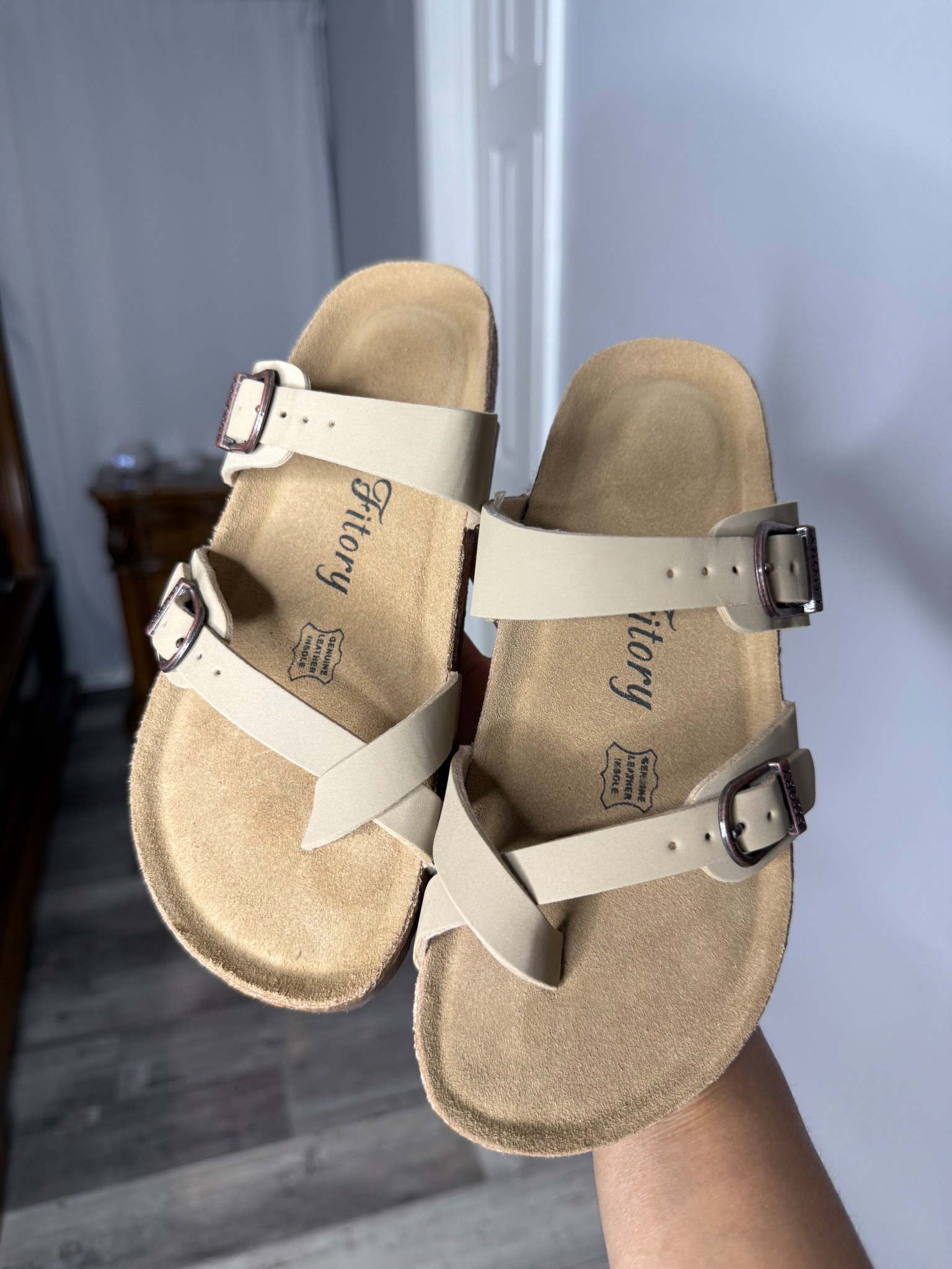 If you are looking for the perfect sandals for summer, I got you✨ These are from @Fitory and they are so comfortable and go well with everything. Available in multiple colors and ON SALE right now🚨🚨🚨



#LTKU #LTKSaleAlert