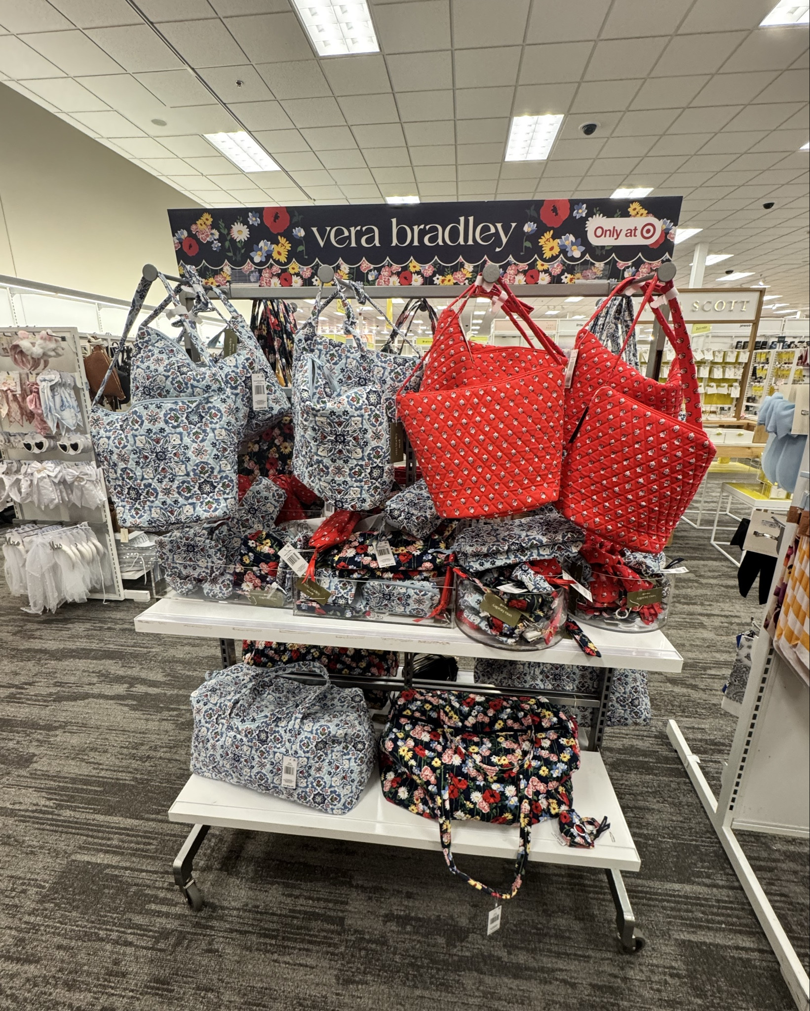 Vera Bradley at Target 

🔎 ￼ Vera Bradley at target, Vera Bradley bags, Vera Bradley cosmetic bag, cosmetic bags, overnight bag, duffel bag bags, tote bags, bag, charms, purse bags, target exclusives  #vetabradleyattarget￼

#LTKmomlife #LTKdayinmylife #LTKMothersDay