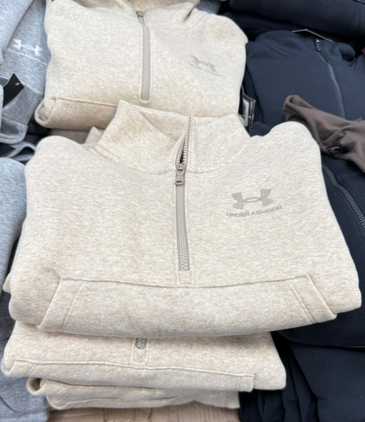 Under Armour Fleece Half-Zip Cream

Lightweight and sporty, this cream half-zip fleece is perfect for workouts or errands.
Under Armour fleece women, cream pullover, sporty casual outfit, Sam’s Club activewear

#LTKFindsUnder50 #LTKSeasonal #LTKGiftGuide