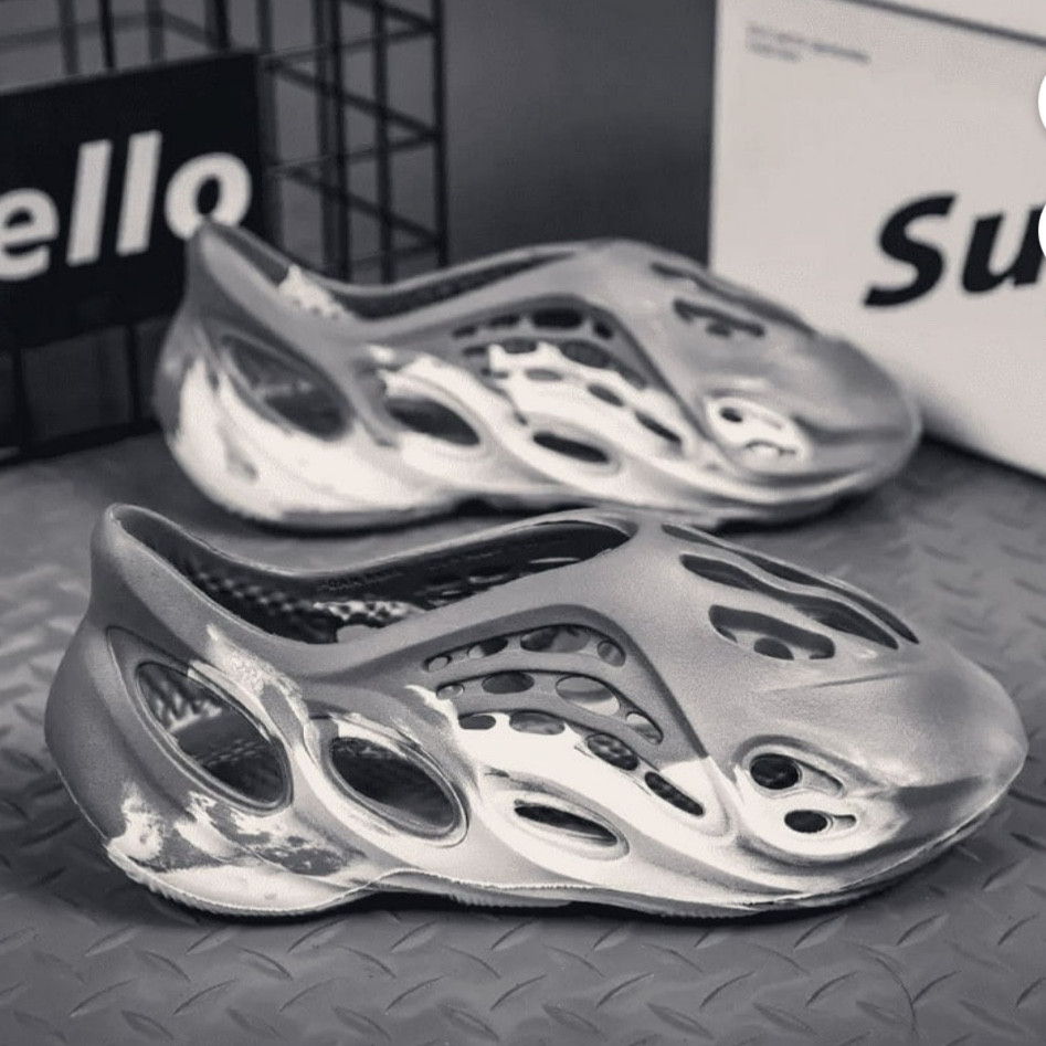 These are so similar to the adidas foam runners and come in so many colors.  

#LTKshoecrush #LTKkids #LTKfamily