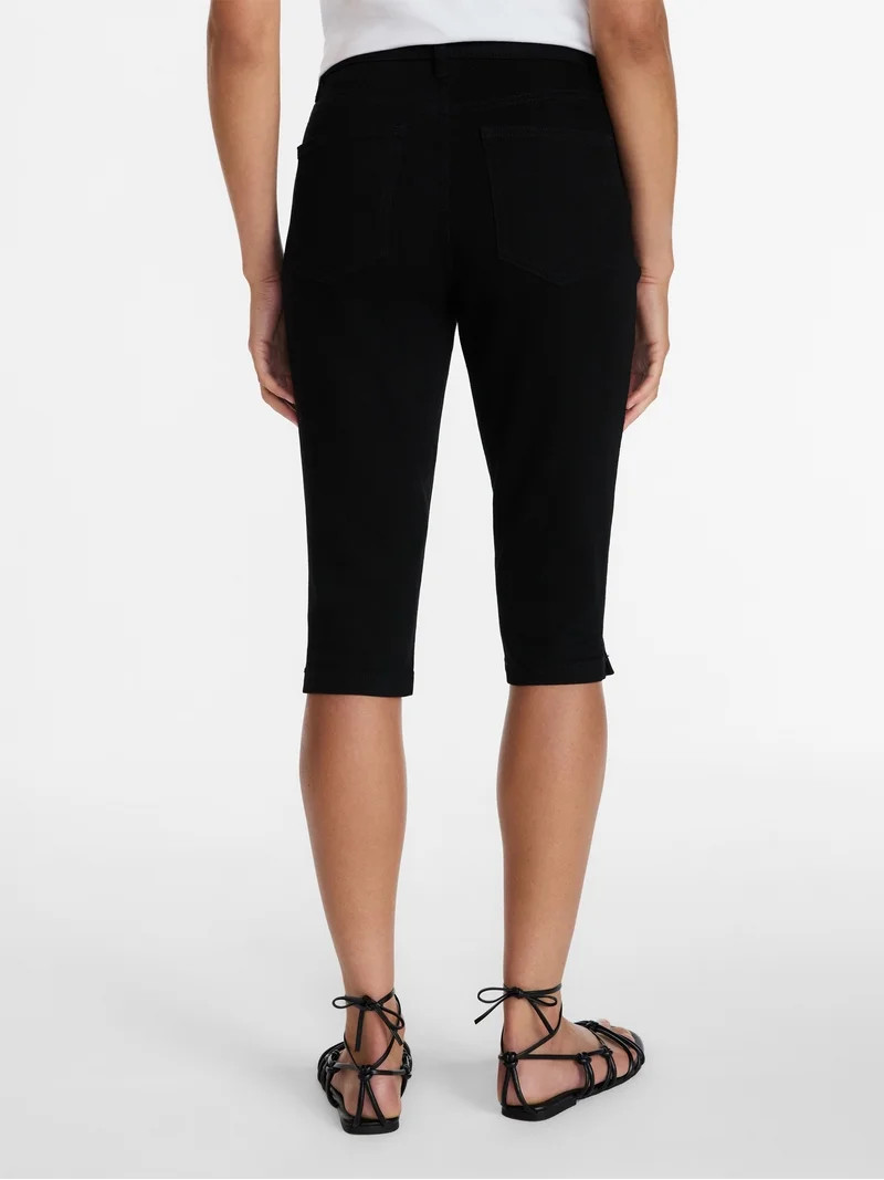 Time and Tru Women's Mid Rise Stretch Denim Capri Pants, 16.5" Inseam, Sizes 0-20 | Walmart (US)