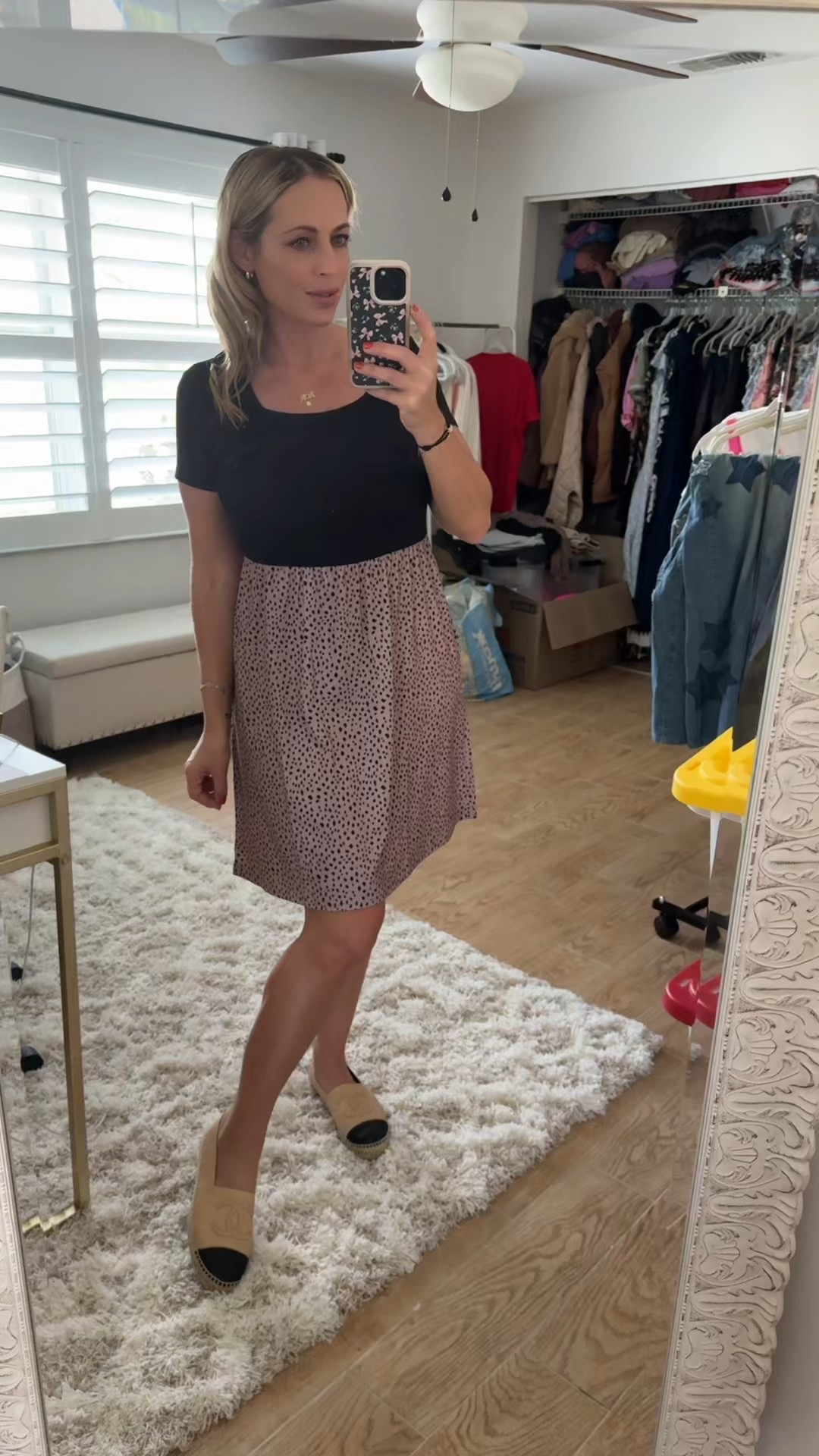 Casual dress 

#LTKFindsUnder50 #LTKootd #LTKMidsize