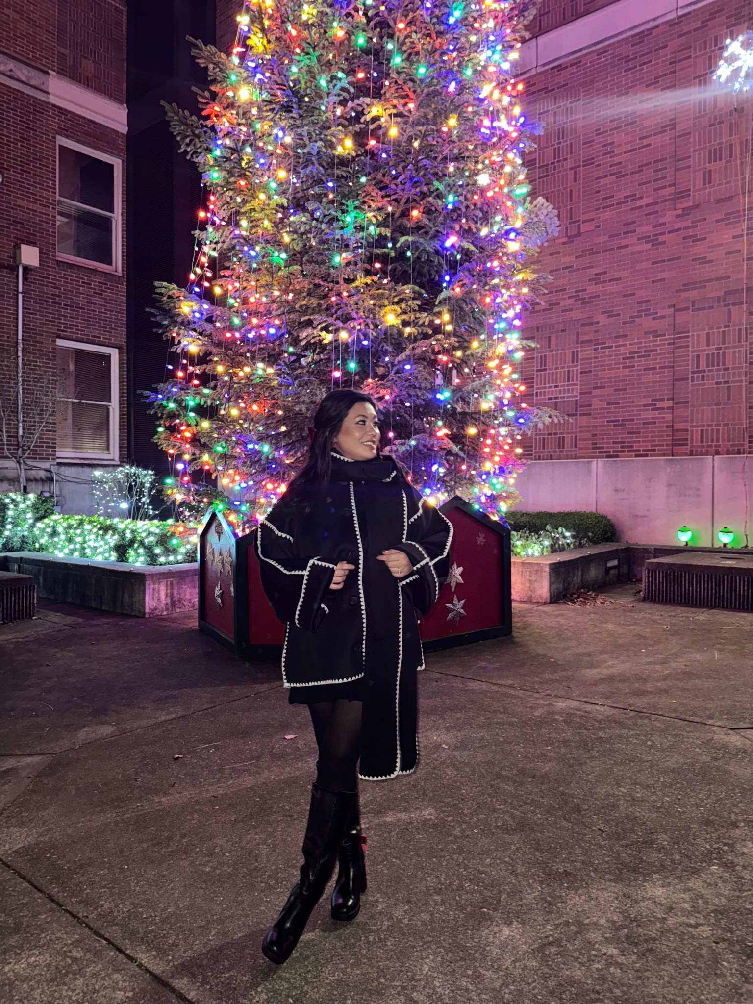 #winteroutfits #christmasoutfit #fashion #tularosa #revolve #wintercoat #bows 

#LTKHoliday #LTKSeasonal