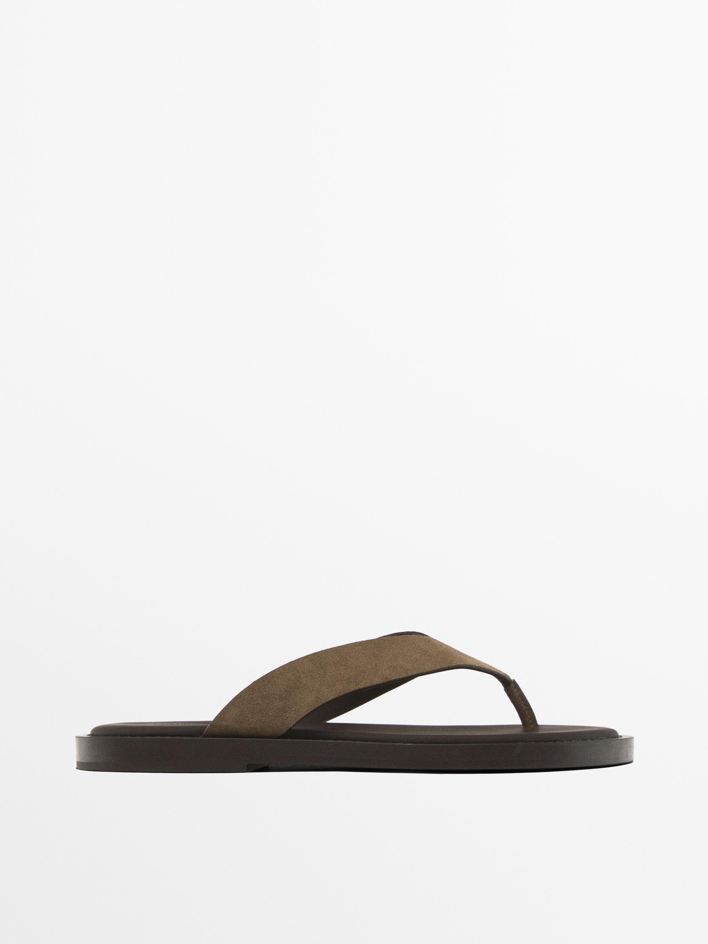 Made of cowhide leather. Leather lining and insole . Toe separator. | Massimo Dutti US