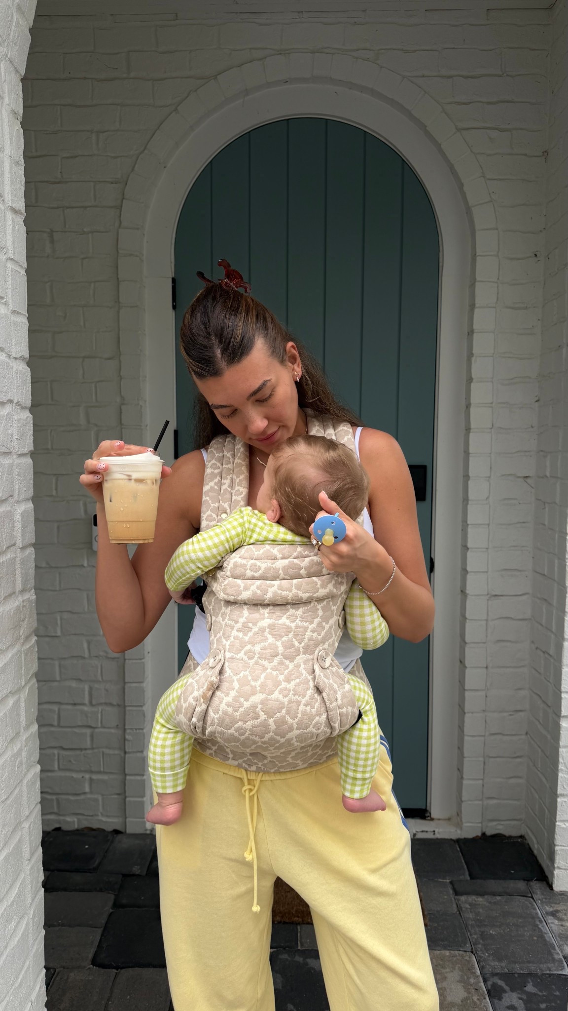 Travel & coffee run ootd 🤍

#LTKTravel #LTKootd #LTKdayinmylife