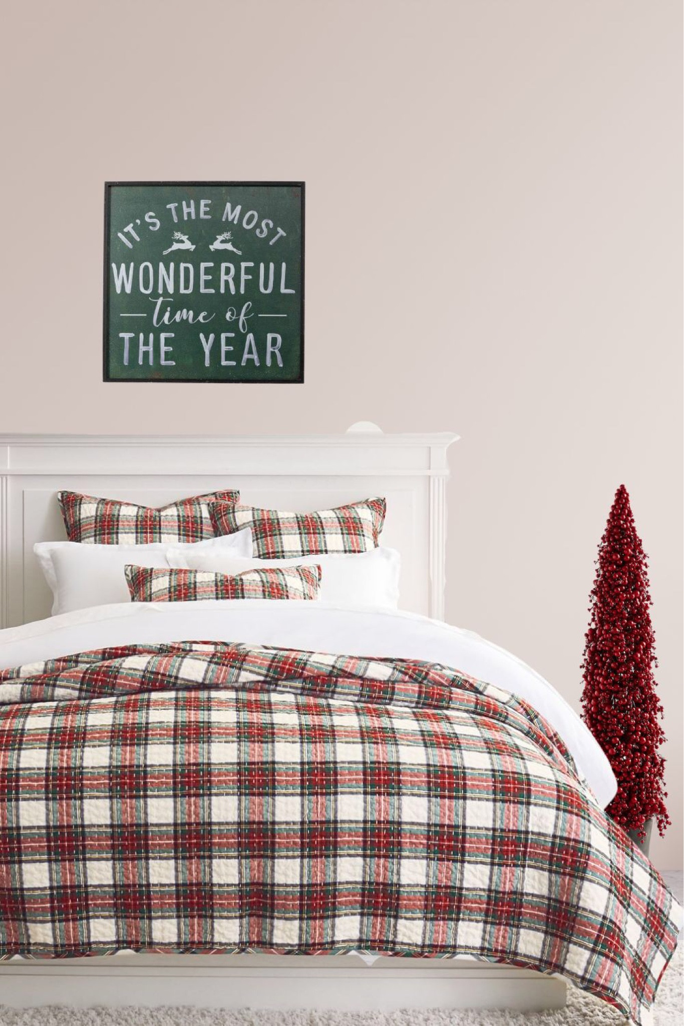 Get your home ready with this Christmas tree inspiration. Read more about my Christmas Decor Ideas for Your Home at www.predupre.com

Christmas, Christmas decorations, Christmas decor, bedroom, bedroom decor, bedding

#LTKHoliday #LTKhome #LTKSeasonal