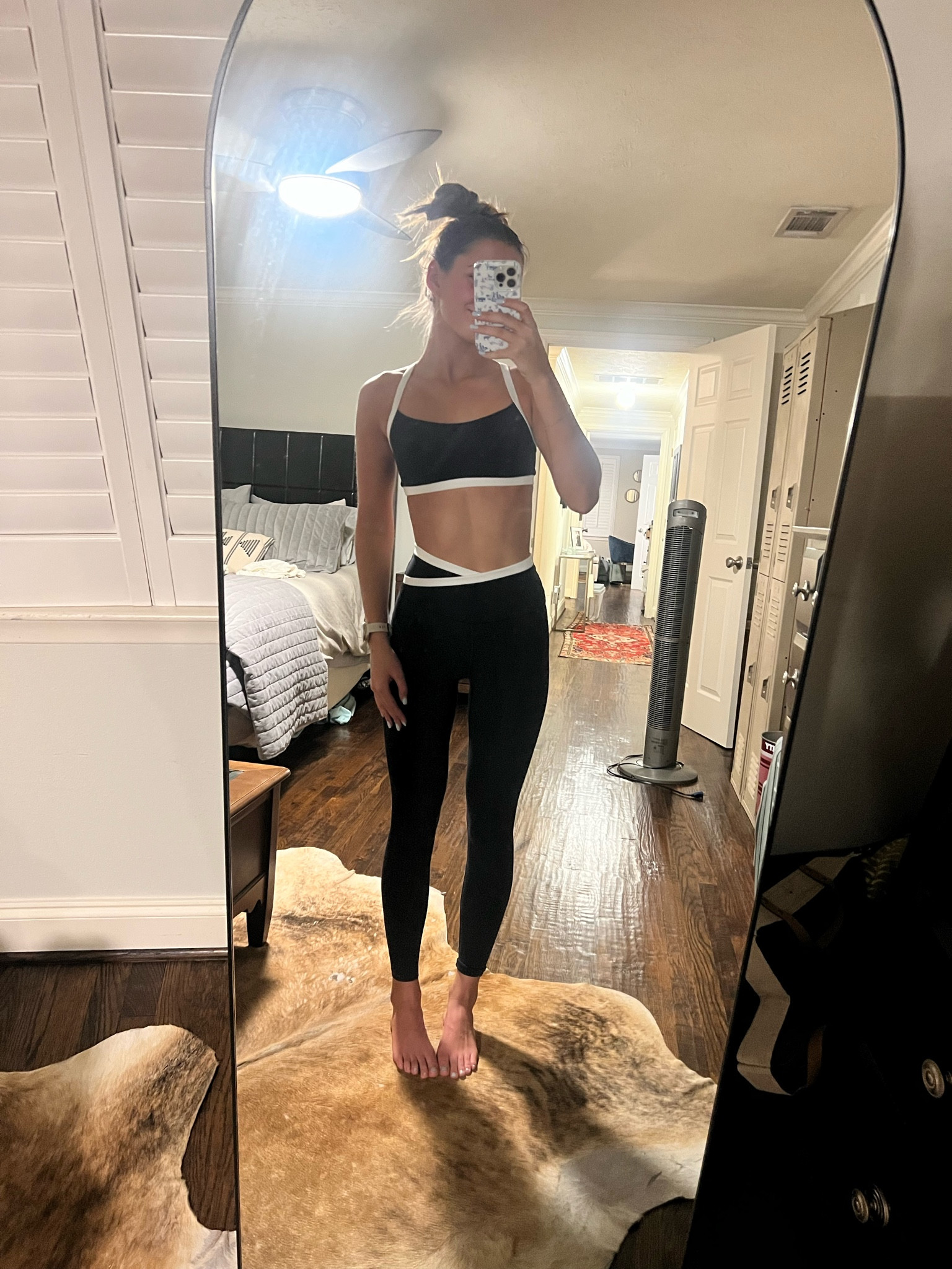 THIS SET IS 😍😍😍

I got XS in both top and bottoms! 

They feel so buttery!! 

#LTKFitness #LTKActive #LTKFindsUnder100