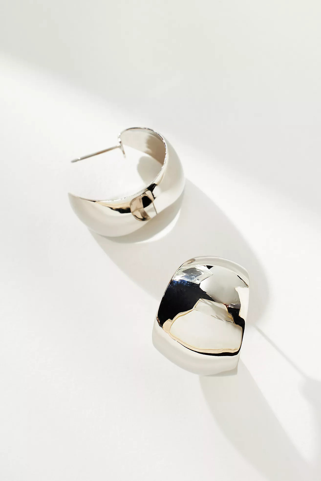 Maslo Wide Domed Huggie Earrings | Anthropologie (US)