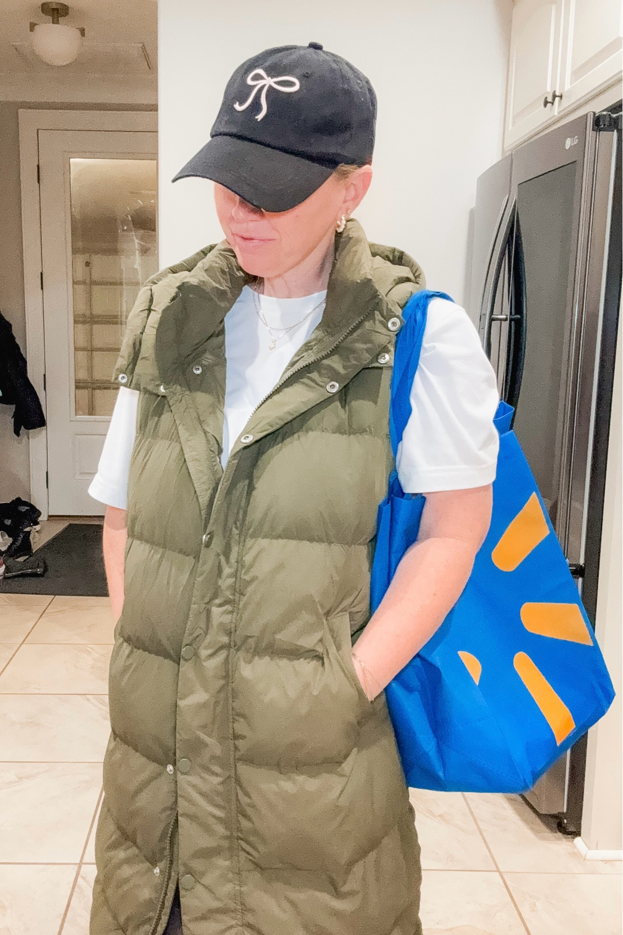 Shop my outfit from my REEL🙌🏻
A long puffer vest is a MUST this winter season. I can layer it or wear it with a Tshirt on warmer days  

#LTKFindsUnder50 #LTKMidsize #LTKSaleAlert