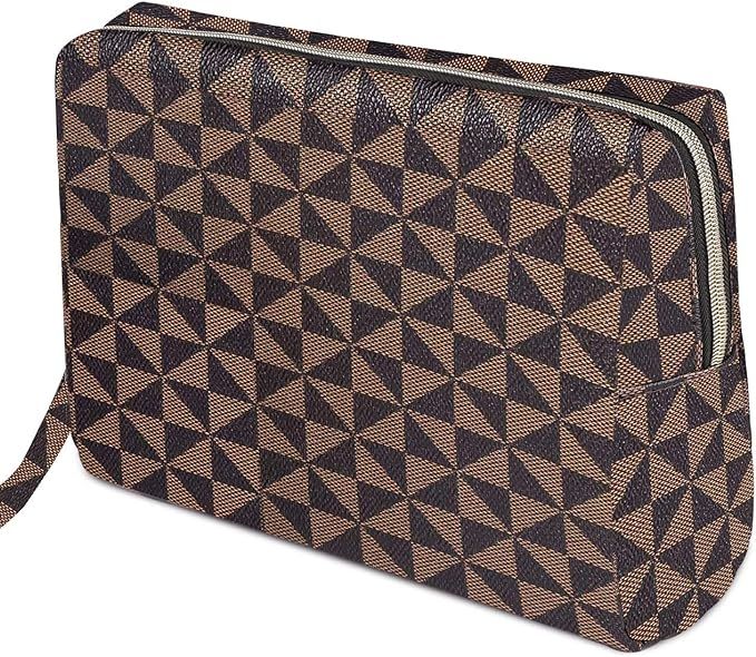 Checkered Makeup Bag Organizer, Large Make Up Bags for Women for Cosmetics Makeup Toiletry Travel | Amazon (US)