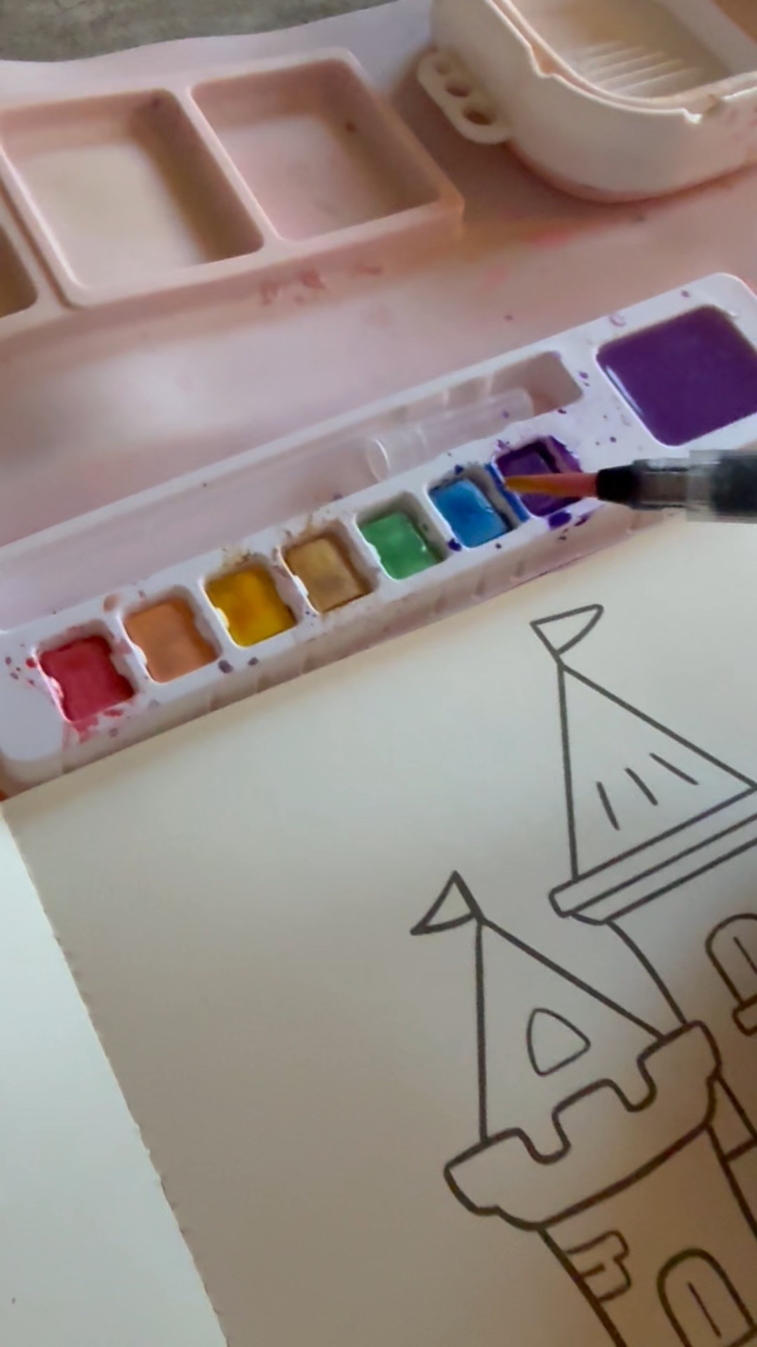 The easiest water coloring book for toddlers! So much fun and very little mess for my little ones! 

#toddlerfun
#painting
#watercolors
#toddleractivities
#paint
#sunmerfun
#kidsactivities
#kidsfun

#LTKKids #LTKBaby #LTKFamily