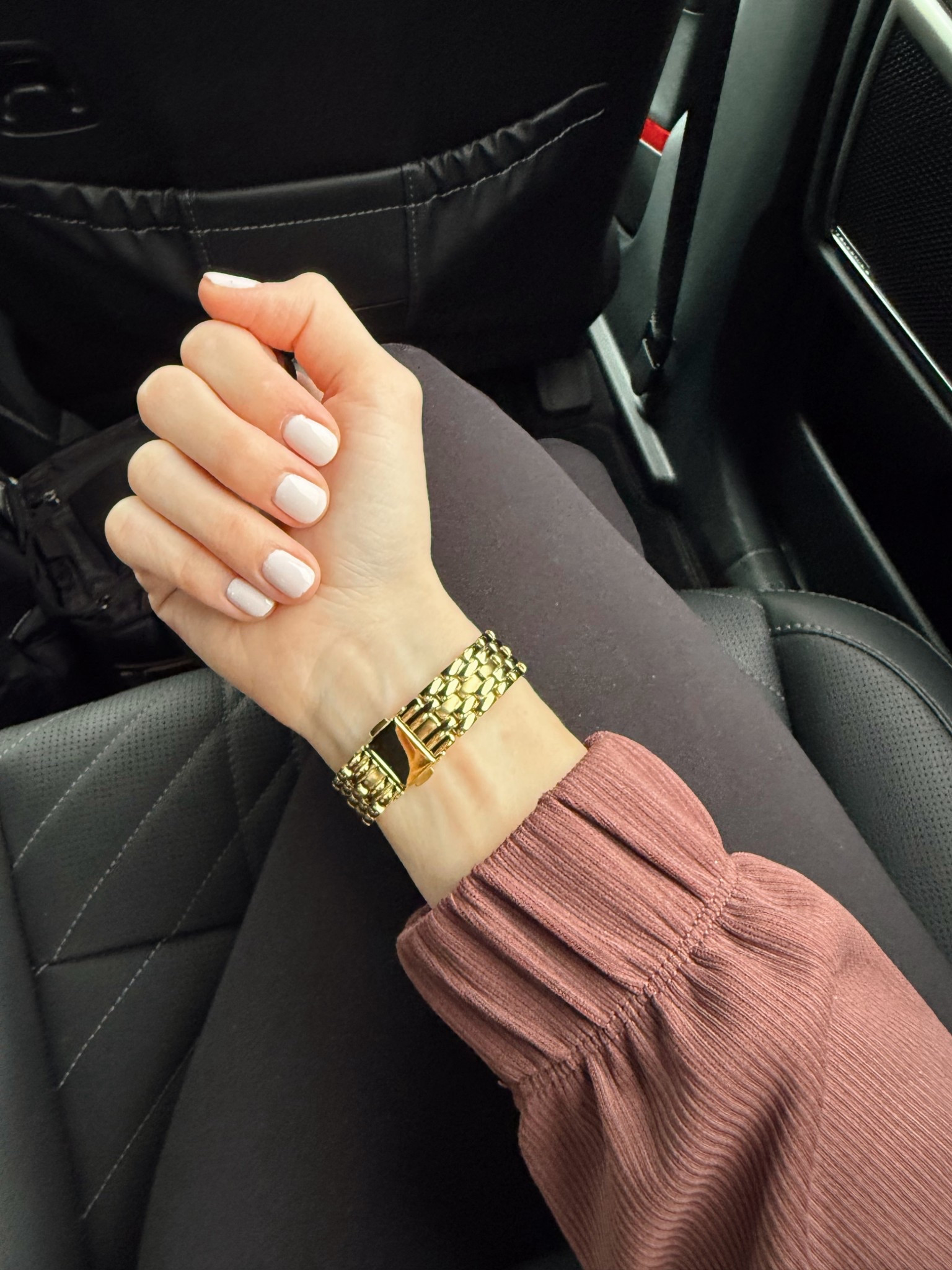 Loving this elevated, gold Amazon Apple Watch band

#LTKootd #LTKFindsUnder50 #LTKmomlife