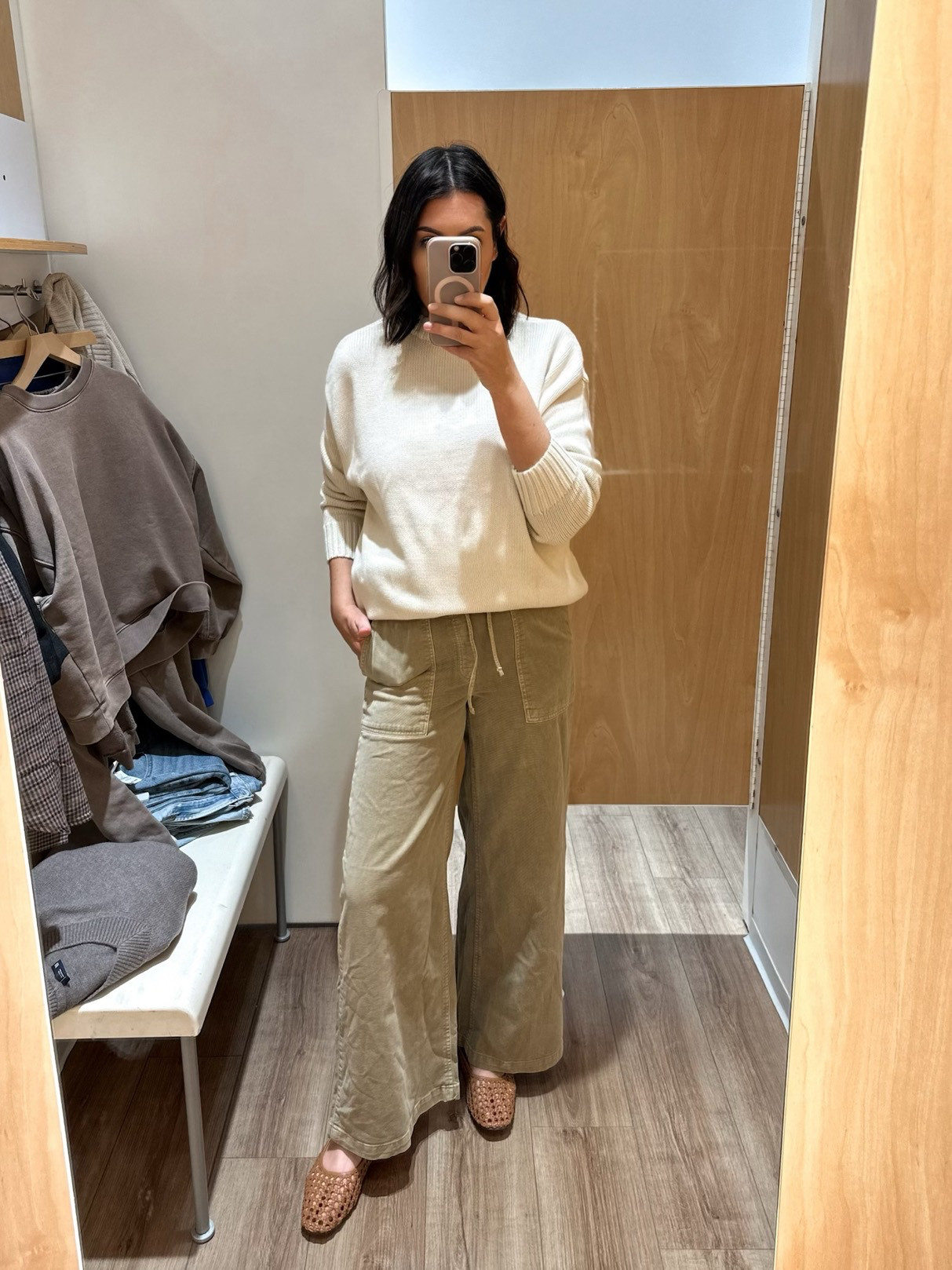 I loved this sweater – I ended up buying both of these pieces. This is a 100% cotton sweater and it runs very oversized. This is the small and it’s still quite big! I would have probably gone for a medium but there was just a small left. So hear me when I say this runs very big!

Love these pants – they have more of a wider leg and a drawstring waist. They are not as long on me as the model, perhaps had I gone with a large they would have been? But otherwise they fit TTS. I’m in the medium.  

 