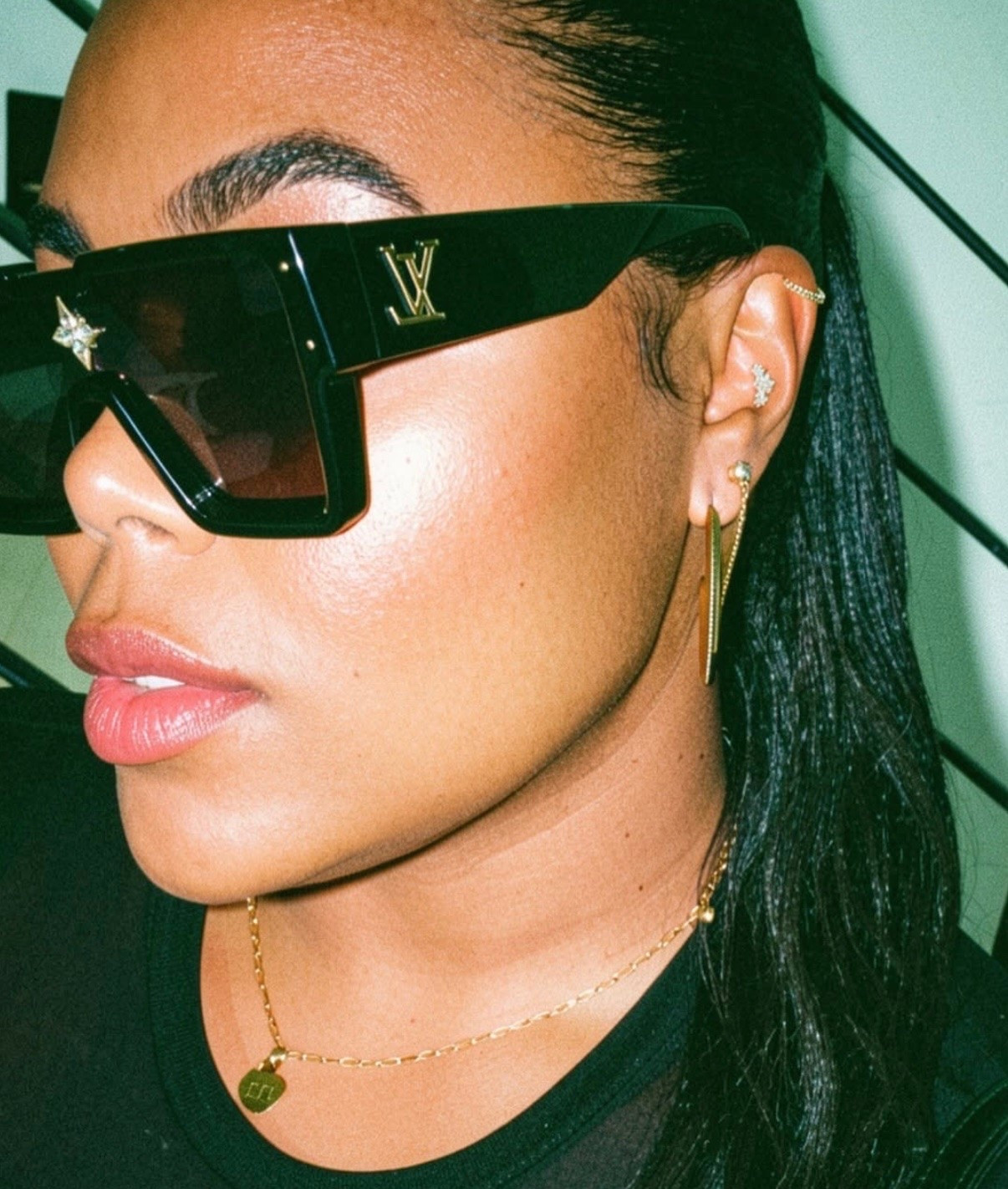 Fave sunglasses🖤✨

#LTKgrwm #LTKdayinmylife #LTKPlusSize