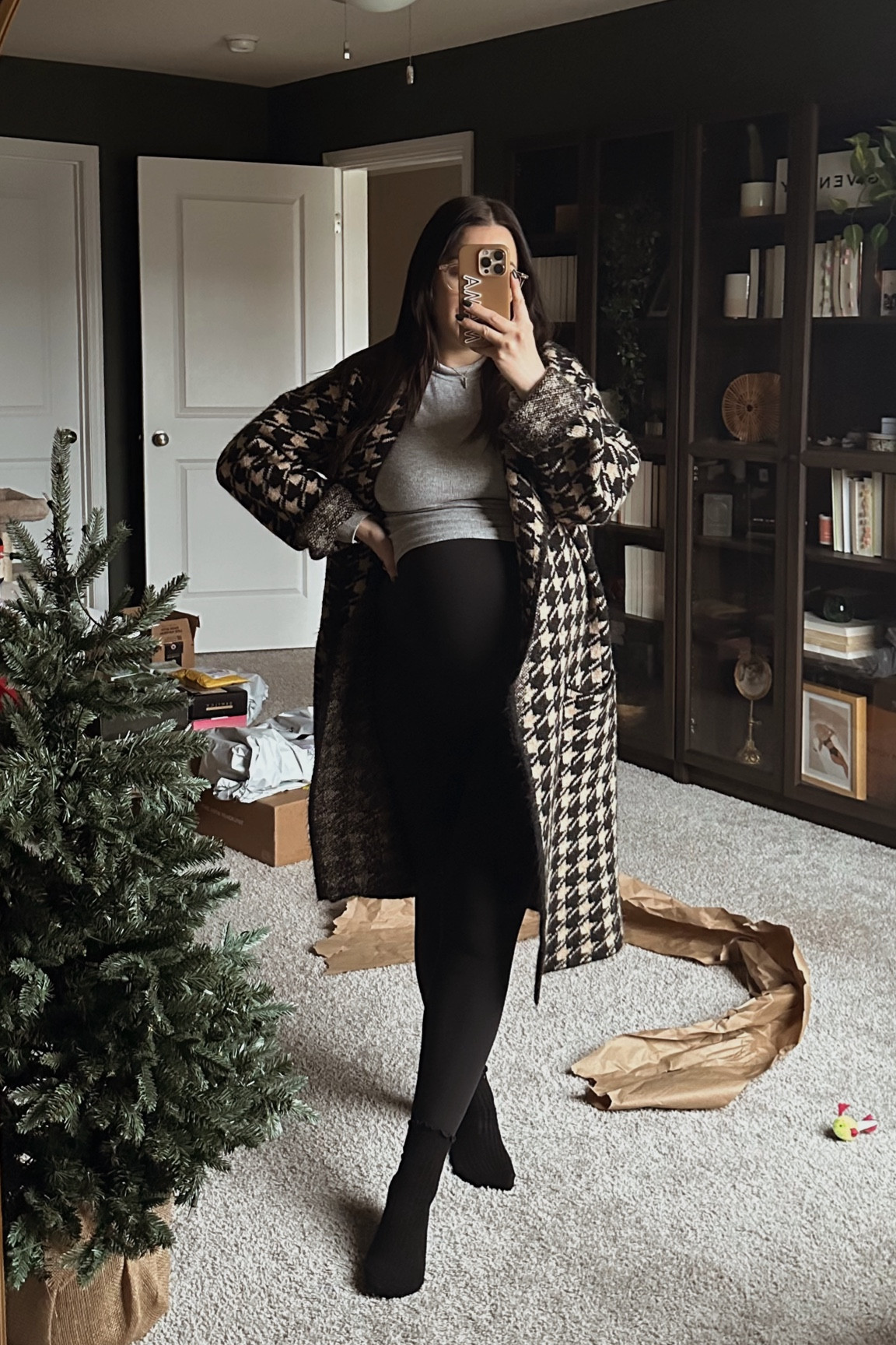 comfy bump friendly outfit - m/l coatigan (oversized, could do xs/s), s maternity leggings 

Use code LAUREN20 for my personalized name necklace!

#LTKBump #LTKSeasonal #LTKFindsUnder50