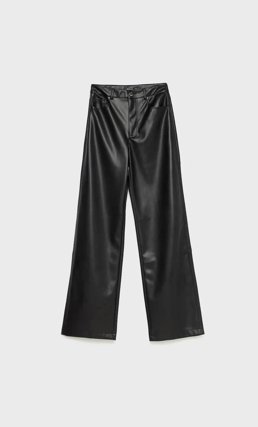 Wide-leg leather effect trousers - Women's fashion | Stradivarius United Kingdom | Stradivarius (UK)