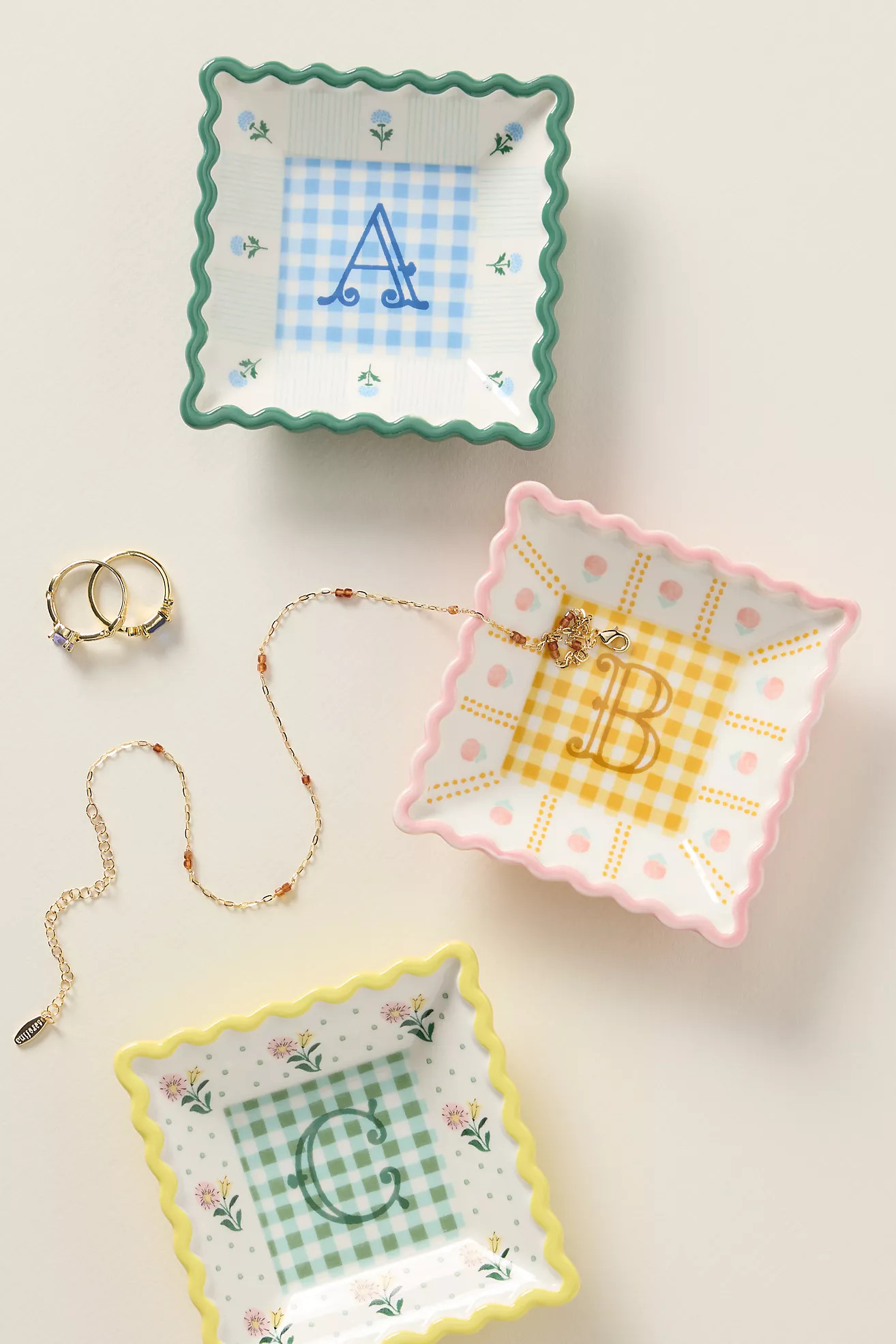 Georgia Monogram Stoneware Trinket Dish | Anthropologie (UK)