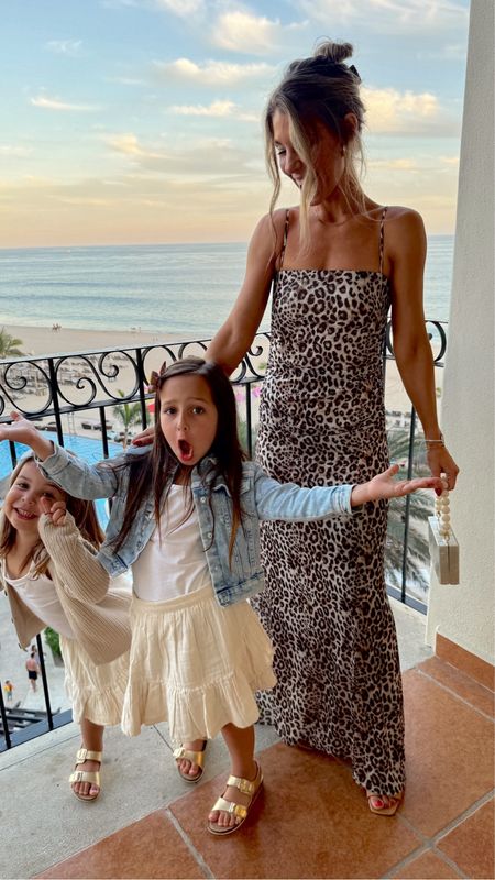 Leopard dress for night 1 and the cutest skirts for the girls! 



#LTKfamily #LTKkids #LTKtravel
