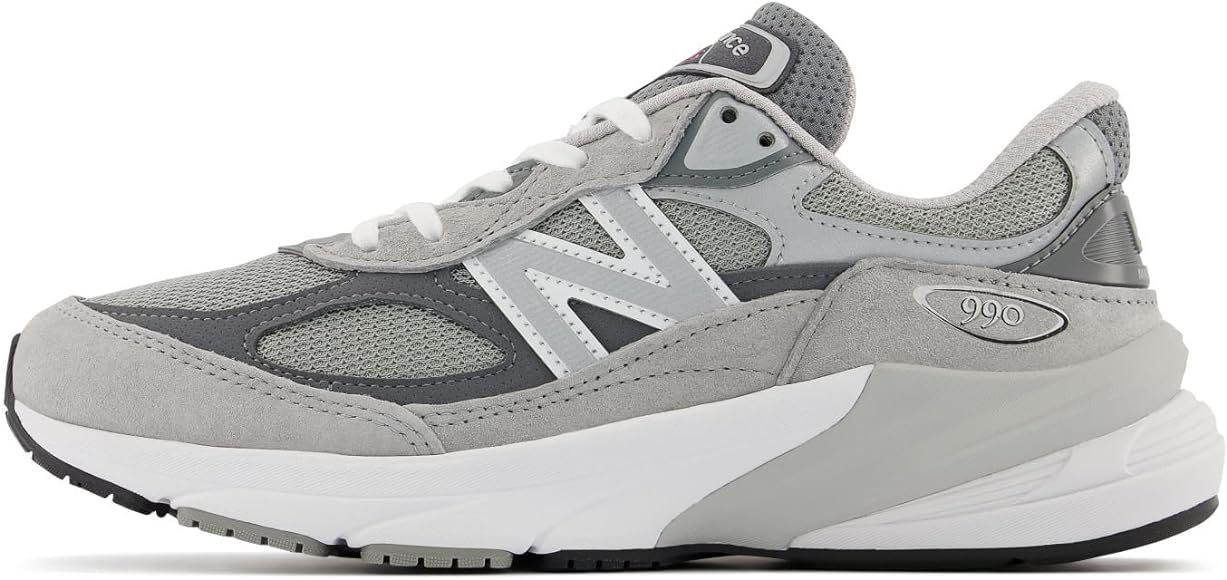 New Balance Women's Made in USA 990v6 Sneaker | Amazon (US)