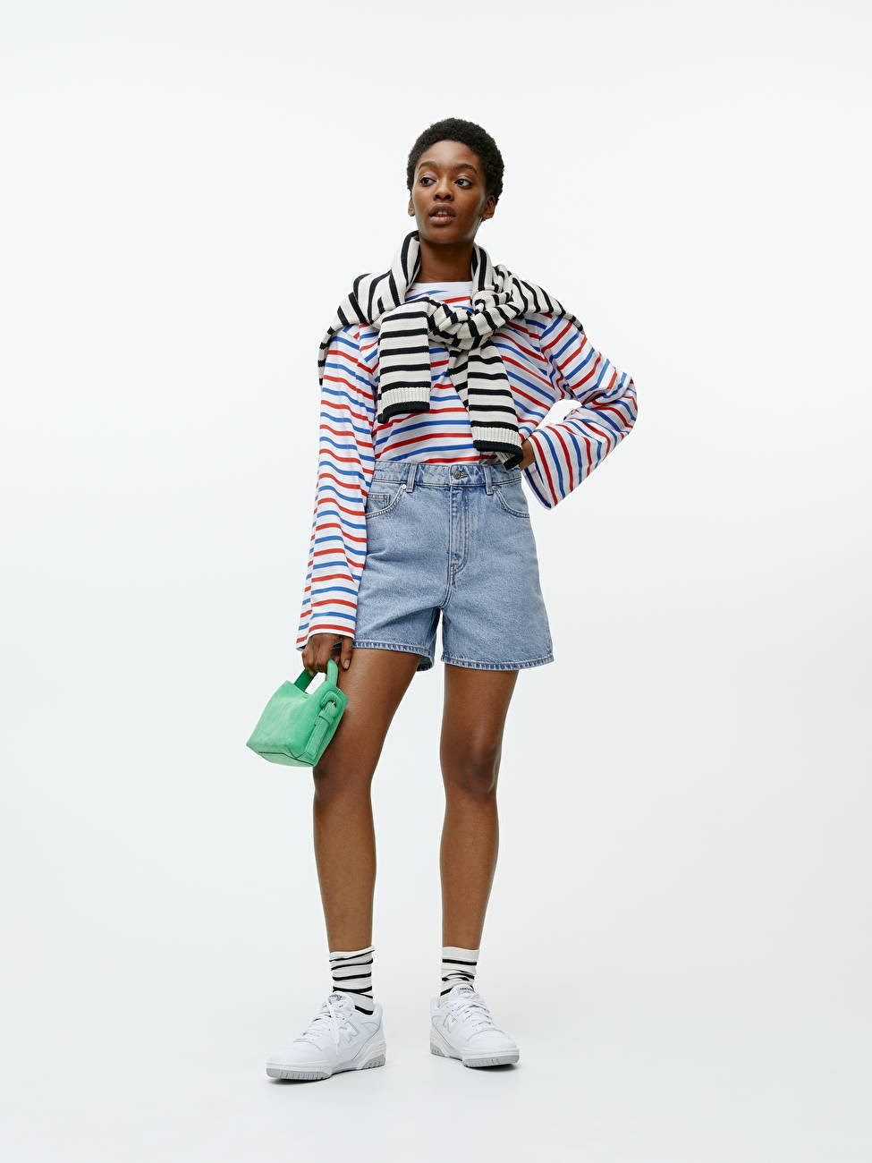 Denim-Shorts mit hoher Taille, ohne Stretch - Hellblau - Jeans - ARKET DE | ARKET (EU)