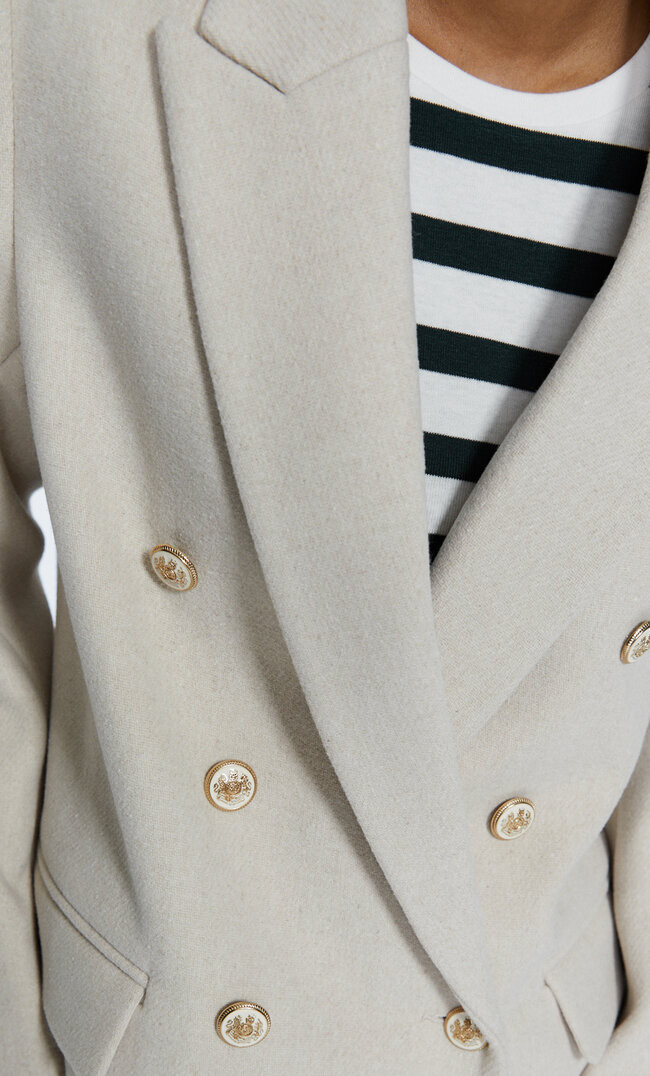 Wool coat with golden buttons - Women's fashion | Stradivarius United Kingdom | Stradivarius (UK)