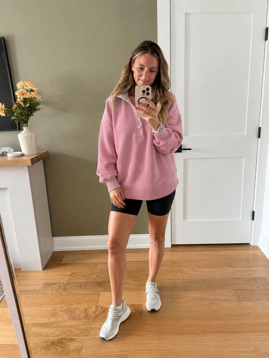 Pullover sweatshirt just $11!

Women’s sweatshirts
Cozy pullover
Oversized sweatshirt
Crewneck sweatshirt
Graphic sweatshirt
Casual loungewear
Comfy everyday top
Fall layering essentials
Women’s cozy fashion
Athleisure sweatshirt

#LTKSeasonal #LTKSaleAlert