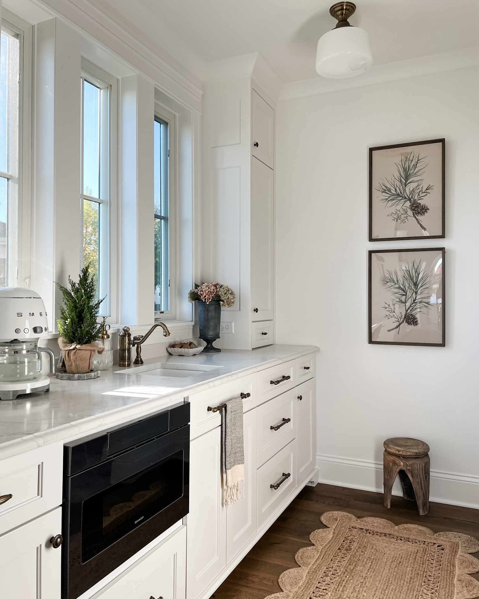 Christmas in my butler pantry. 

#LTKSeasonal #LTKHome #LTKHoliday