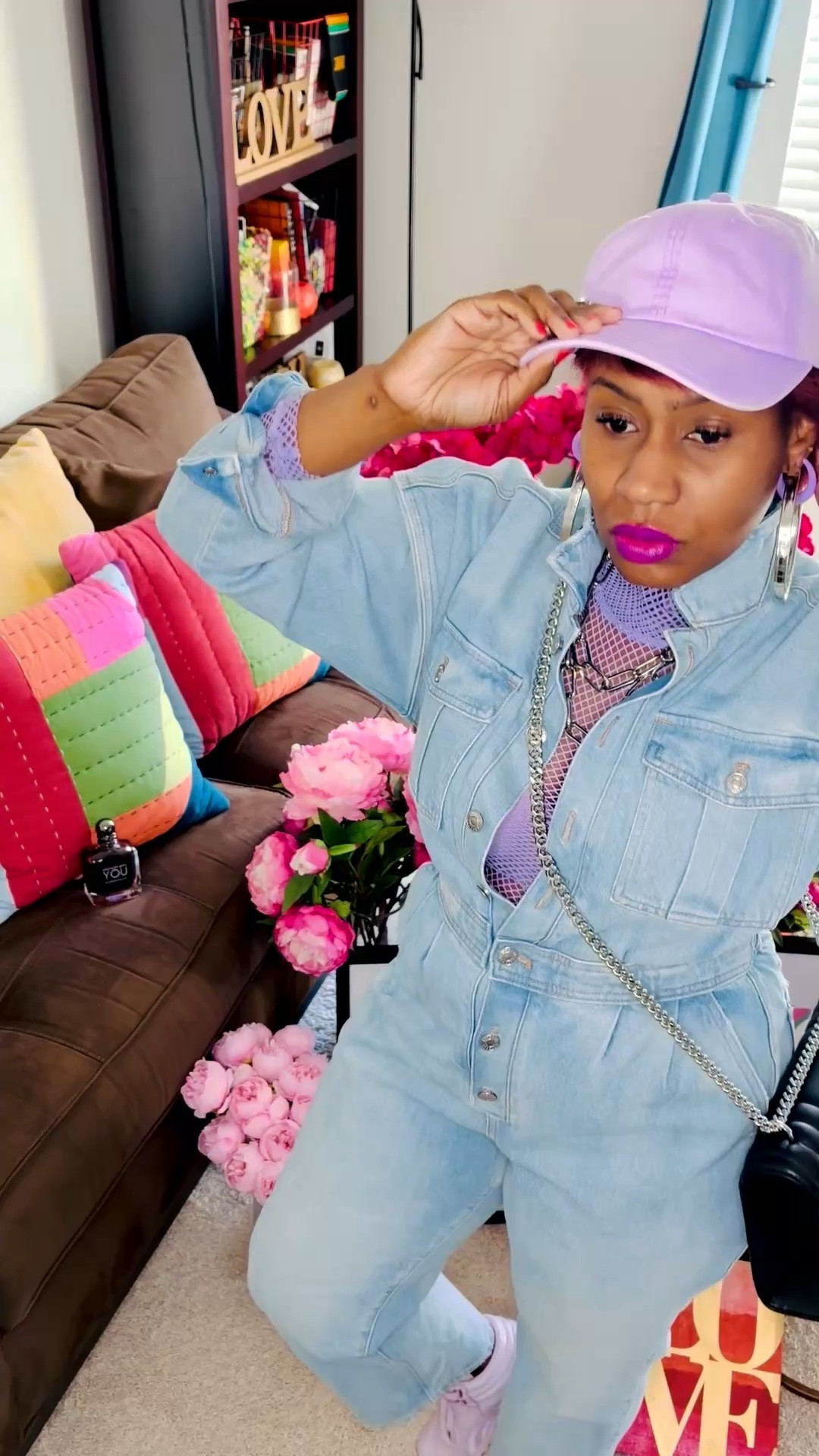 🌿The Bag is the Moment

Let’s talk about the bag 👀

This Michael Kors piece is that perfect mix of structured + everyday wearable. It elevates even the most relaxed looks without trying too hard.

Spring for me is about soft confidence—and this look does exactly that 💛

#LTKStyle #LTKItBag #SpringLooks #ElevatedCasual #MichaelKorsStyle #ConfidenceInStyle


#LTKvlog #LTKmorningroutine #LTKPetite