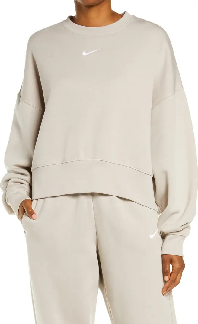 Nike Sportswear Essential Oversize Sweatshirt | Nordstrom | Nordstrom