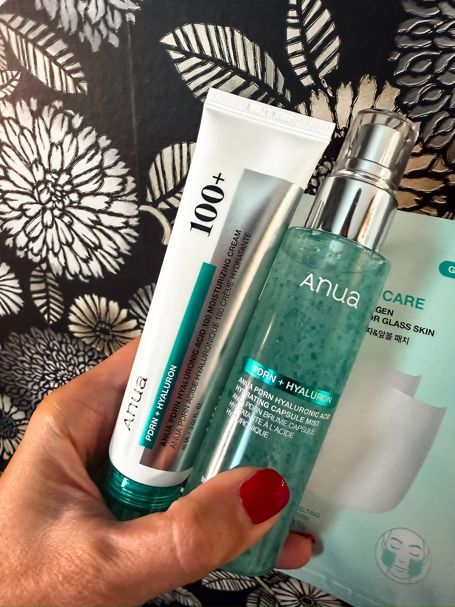 I’ve been adding more hydrating products into my routine, especially when my skin starts feeling dry or dull. This Anua combo layers in hyaluronic acid for extra moisture, and I love finishing with the cream to help keep my skin feeling soft and hydrated.

Anua skincare, hyaluronic acid, hydrating skincare, Korean skincare, skincare routine, moisturizing cream, facial mist, dry skin care, glowing skin, skincare over 40, TheMomInStyle

#LTKselfcare #LTKBeauty #LTKOver40