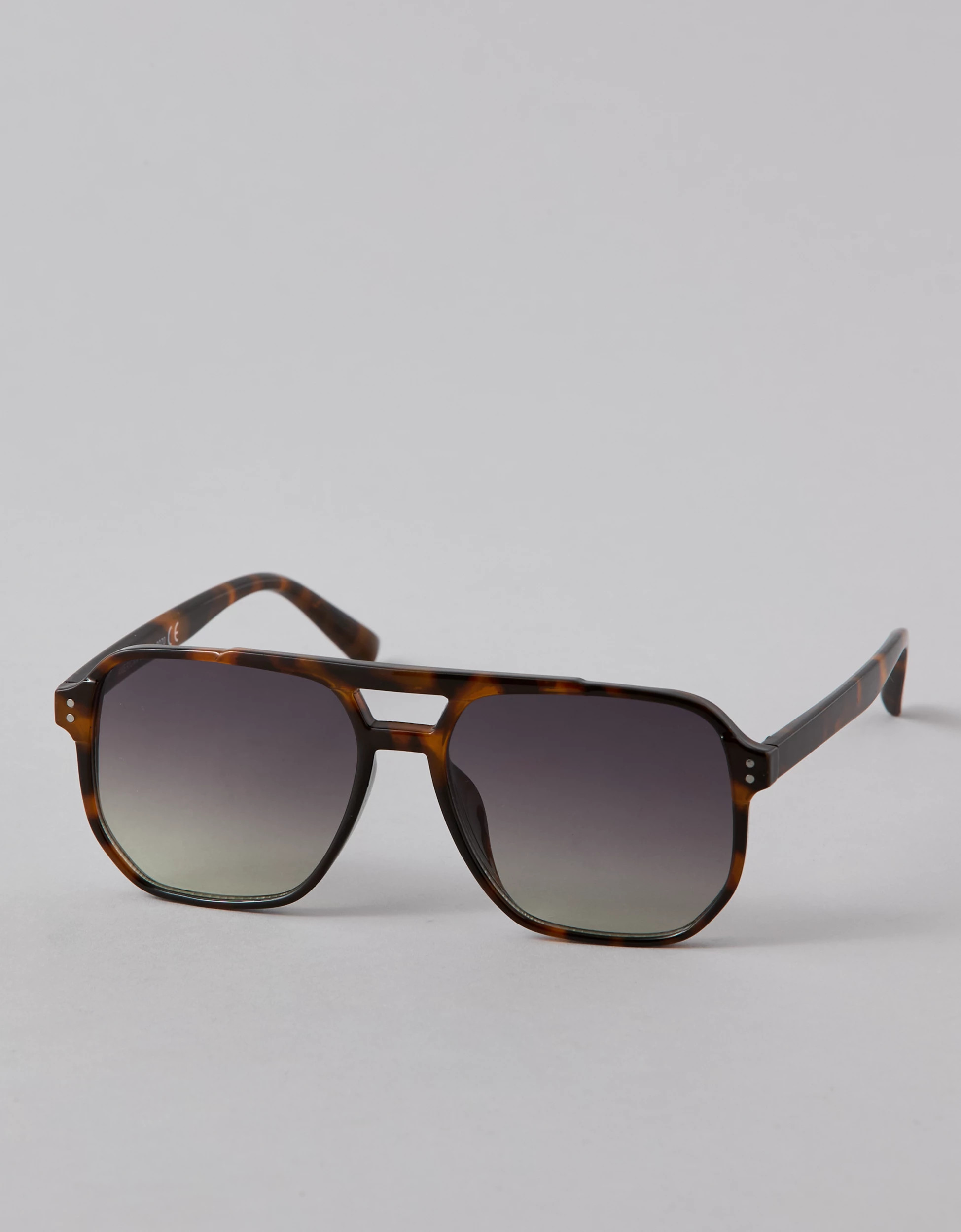 AEO Retro Pilot Sunglasses | American Eagle Outfitters (US & CA)
