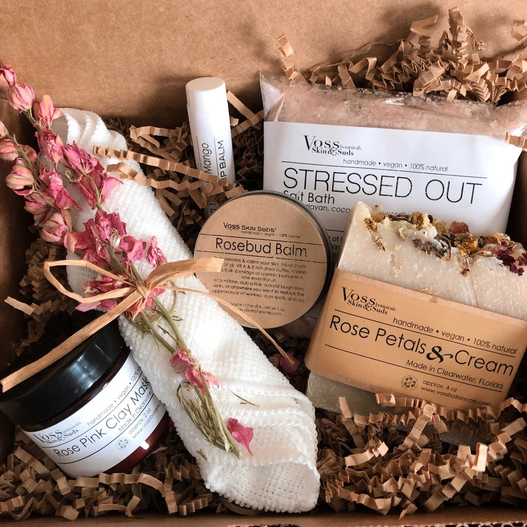 Rose Spa Gift Box: Pampering Rose Collection, Cozy Stress Relief Ritual, Self-Care Gift for Her, ... | Etsy (US)