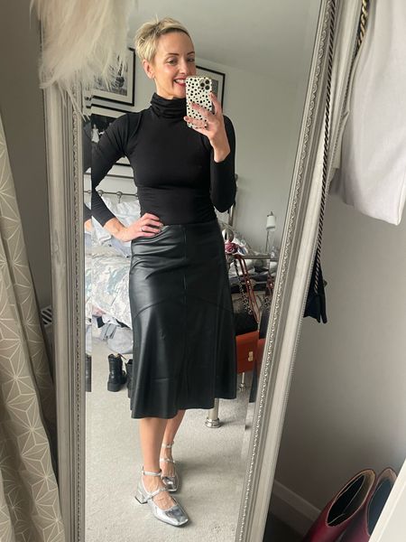 Wear it black with the silver shoes! Mary-Janes are proving a popular footwear choice for AW! Workwear Outfit Inspo

#LTKstyletip #LTKworkwear #LTKSeasonal